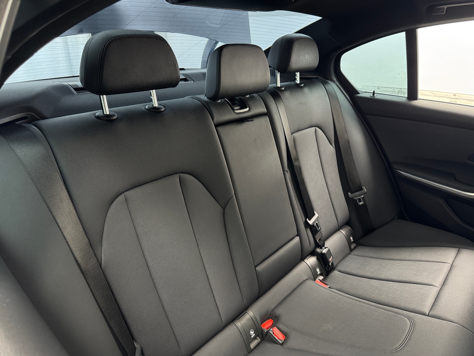 Thumbnail: 2019 BMW 3 Series - 5