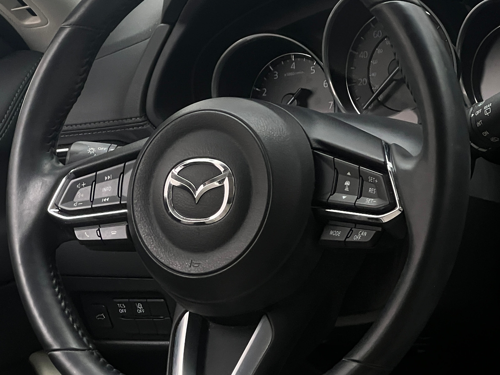 Thumbnail: 2017 Mazda CX-5 - 4