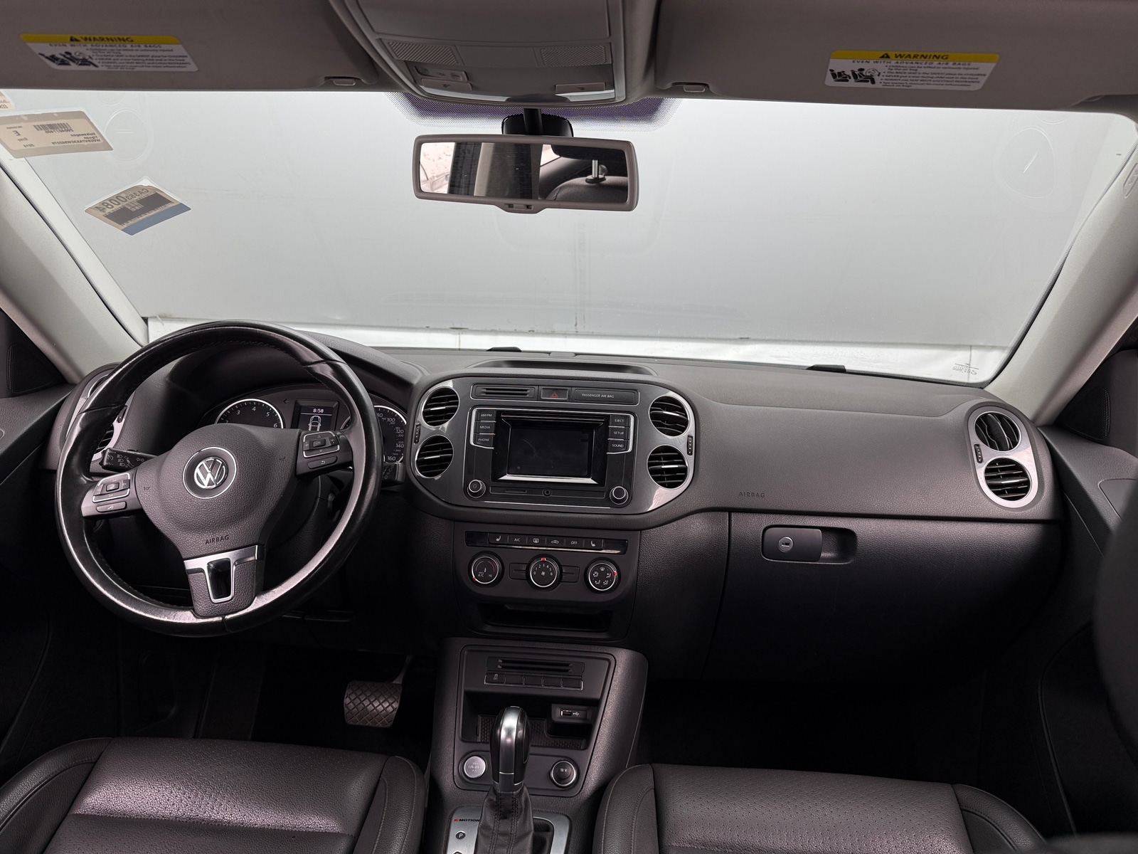 Thumbnail: 2016 Volkswagen Tiguan - 2