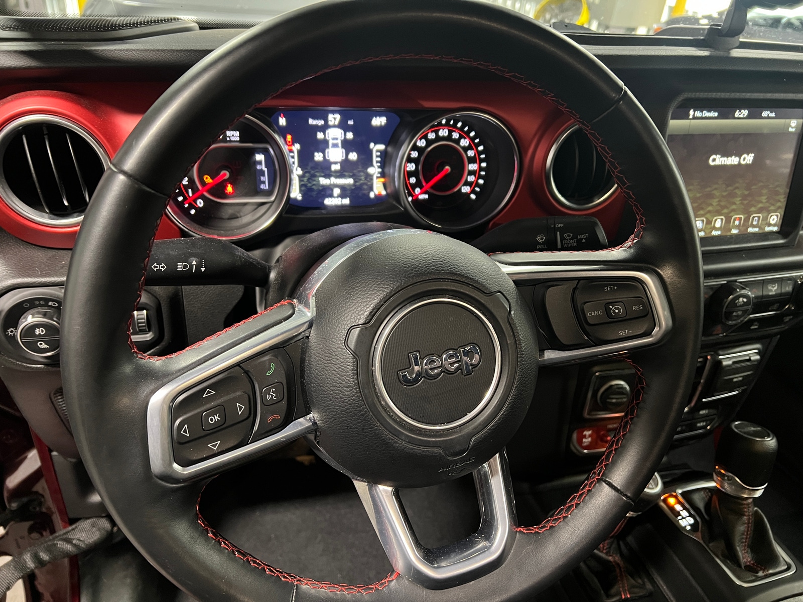 Thumbnail: 2022 Jeep Gladiator - 5