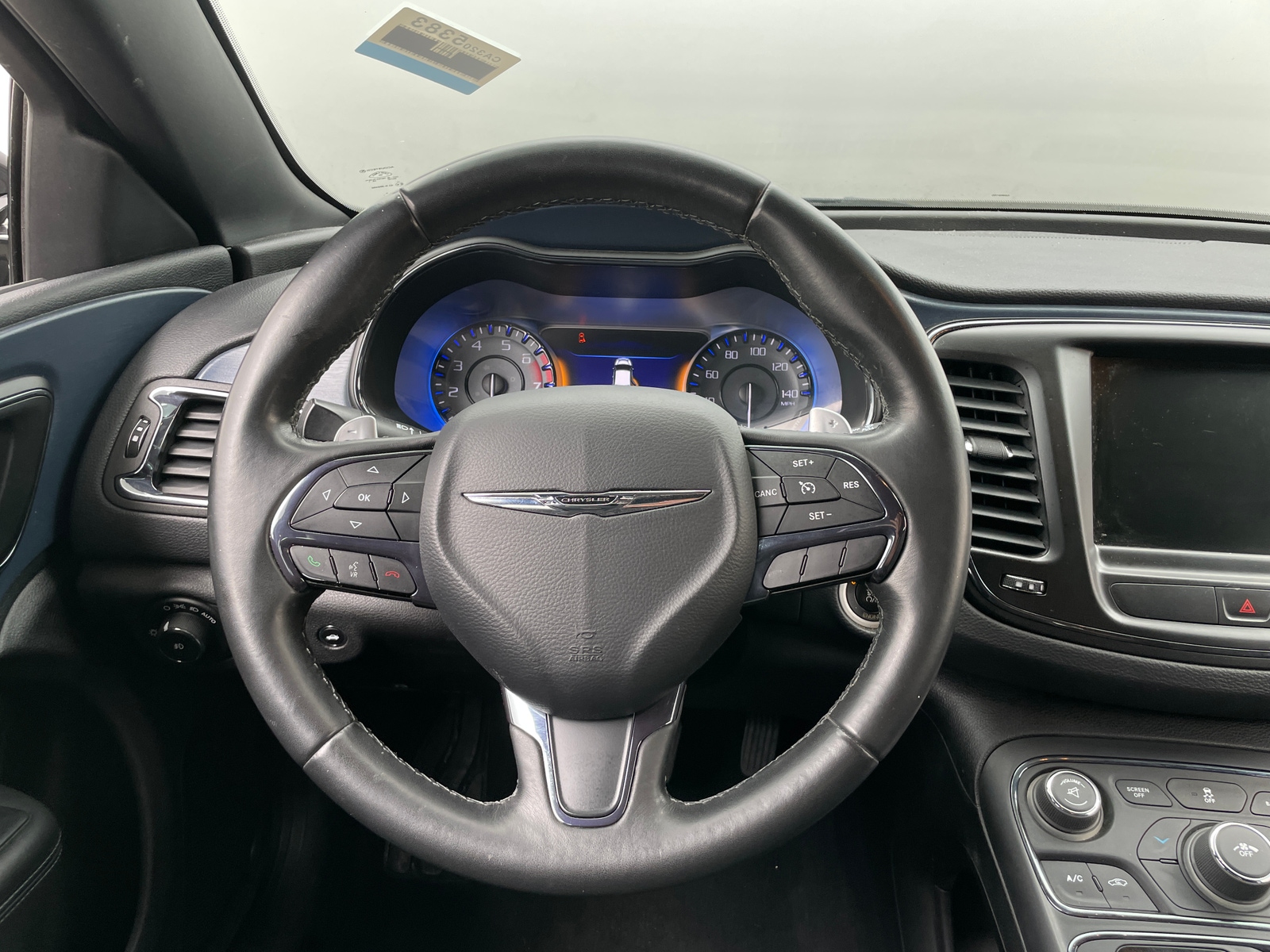Thumbnail: 2015 Chrysler 200 - 5