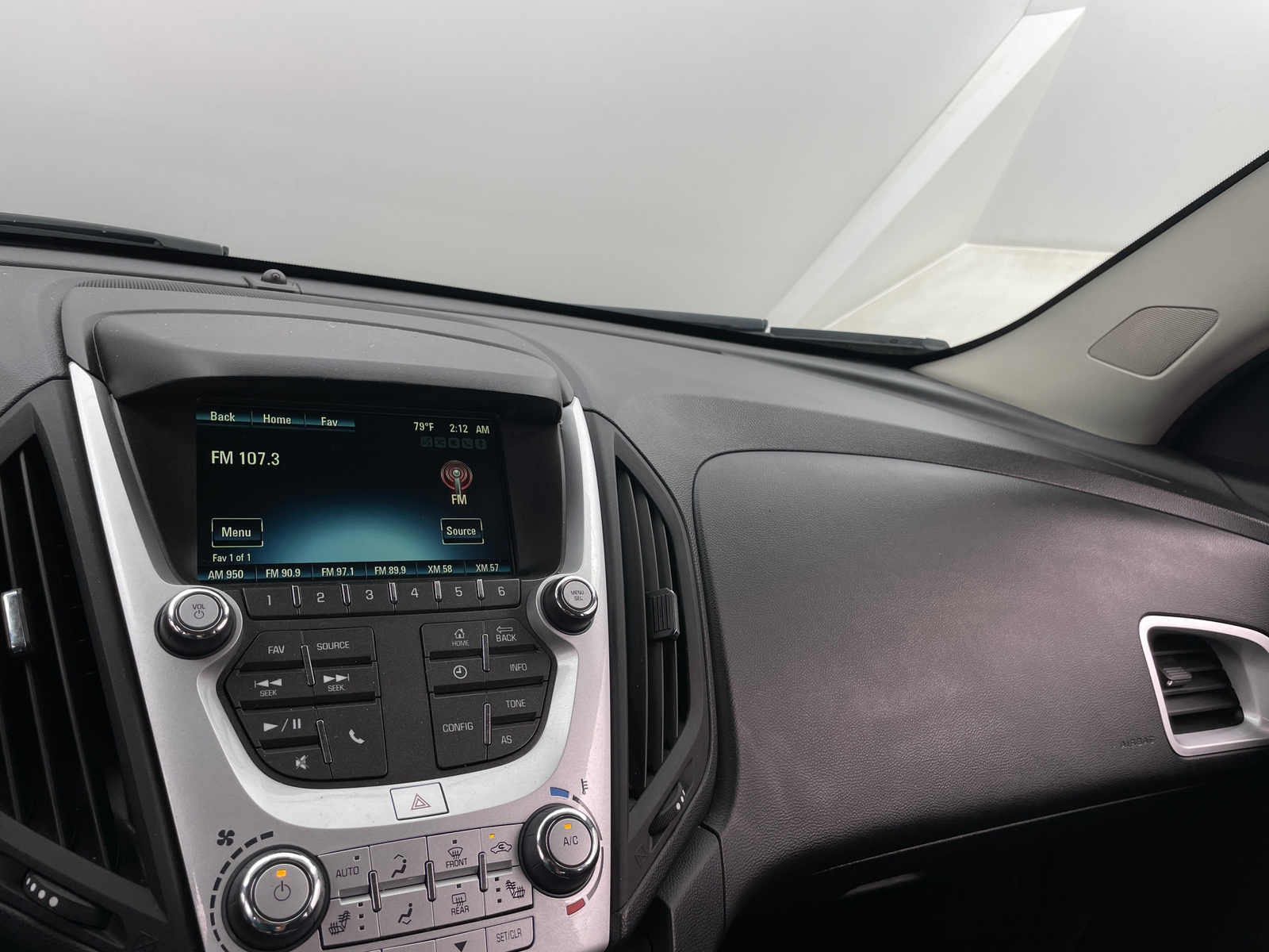 Thumbnail: 2016 Chevrolet Equinox - 4