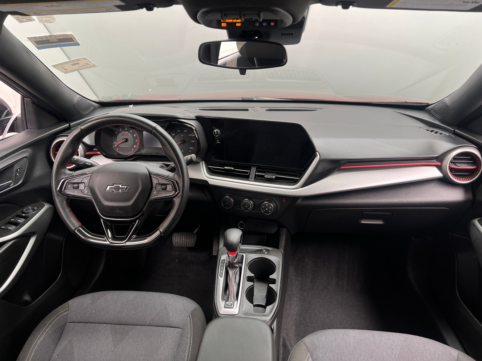 Thumbnail: 2024 Chevrolet Trax - 3