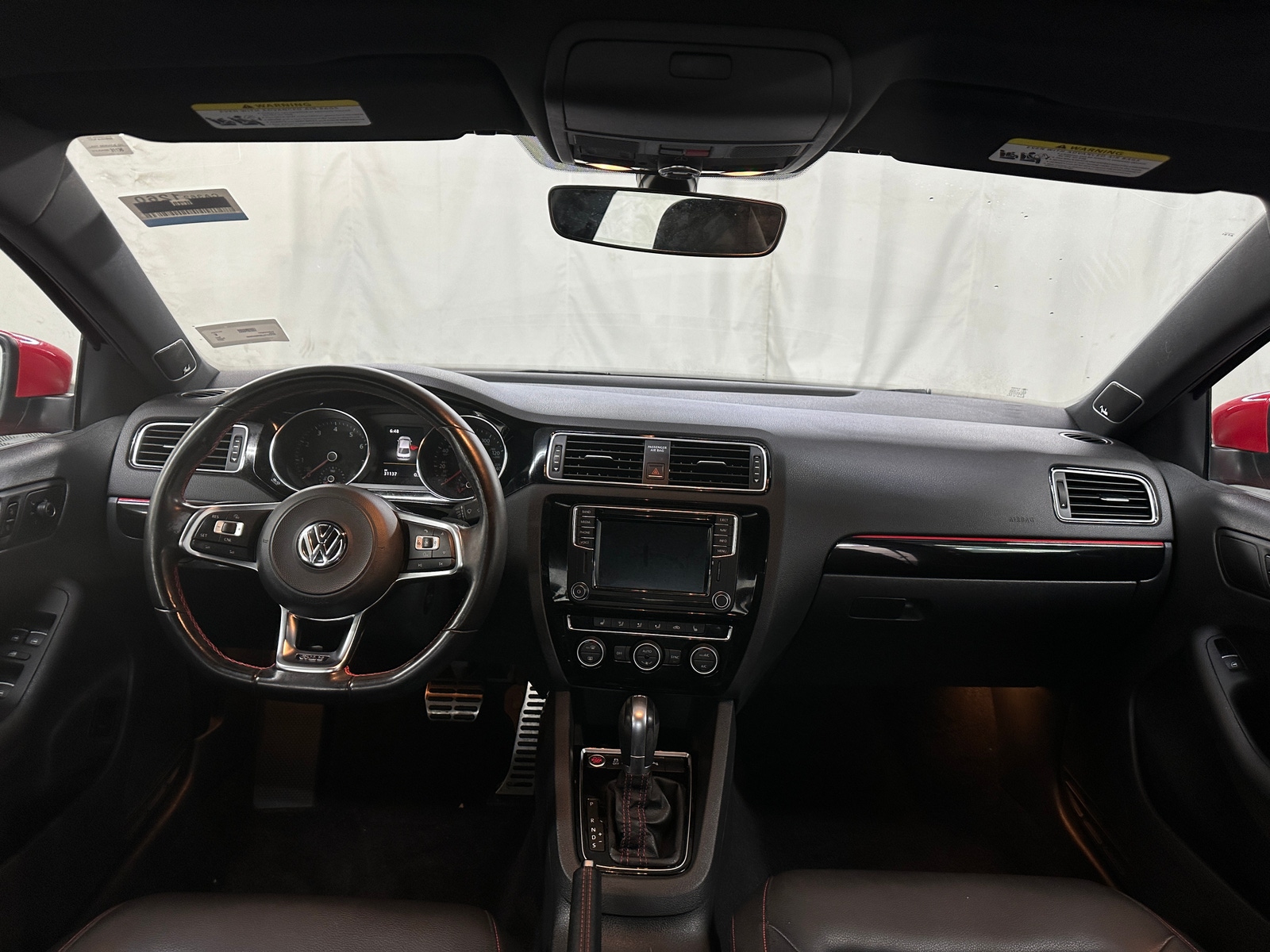 Thumbnail: 2017 Volkswagen Jetta - 2