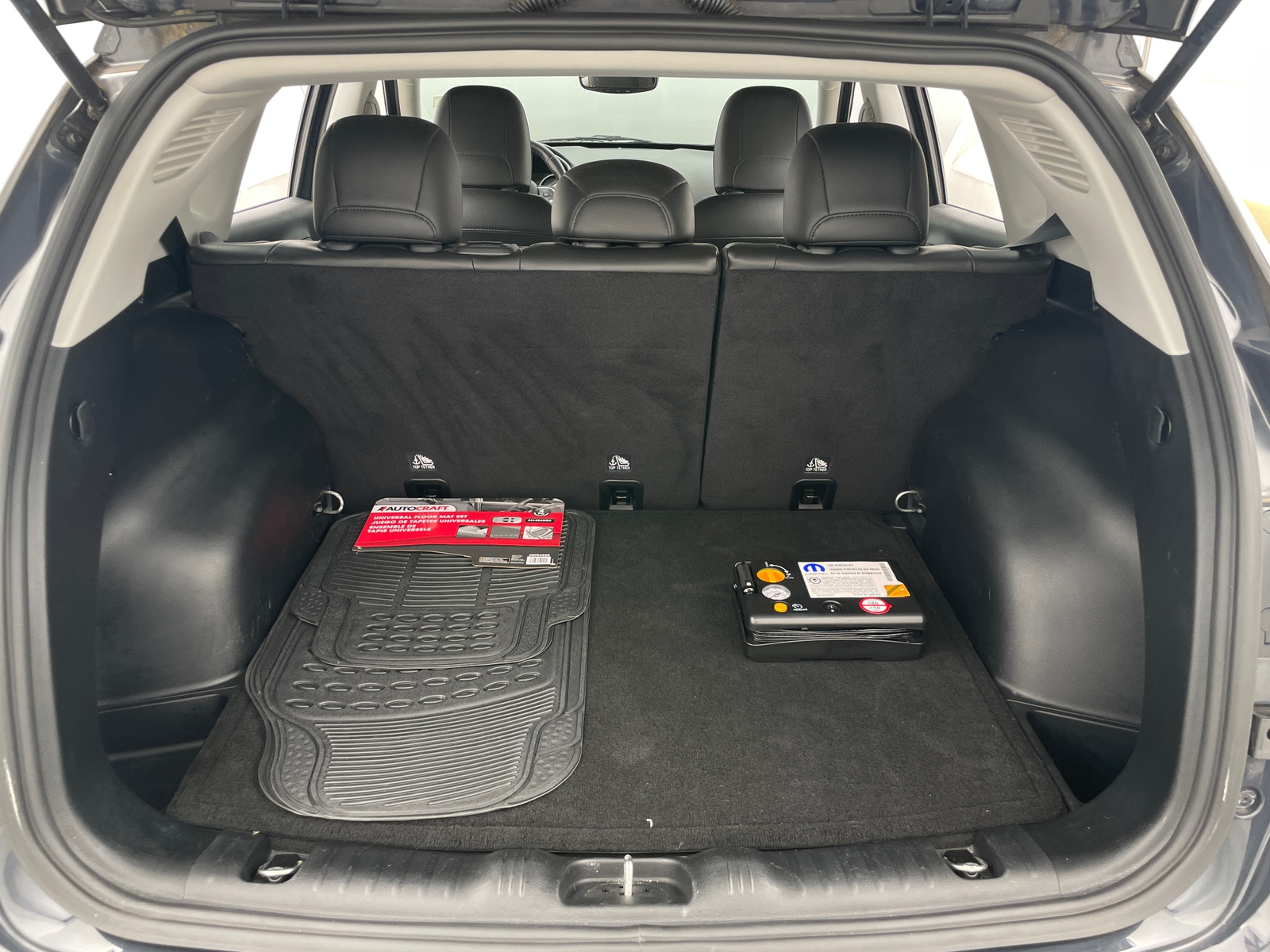Thumbnail: 2018 Jeep Compass - 6