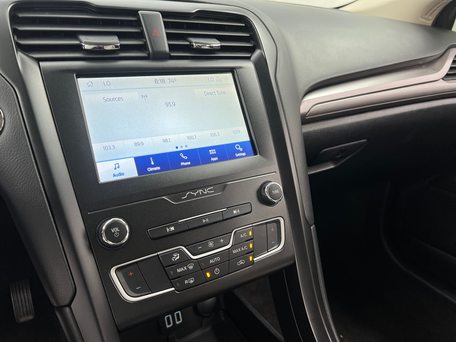 Thumbnail: 2020 Ford Fusion - 4