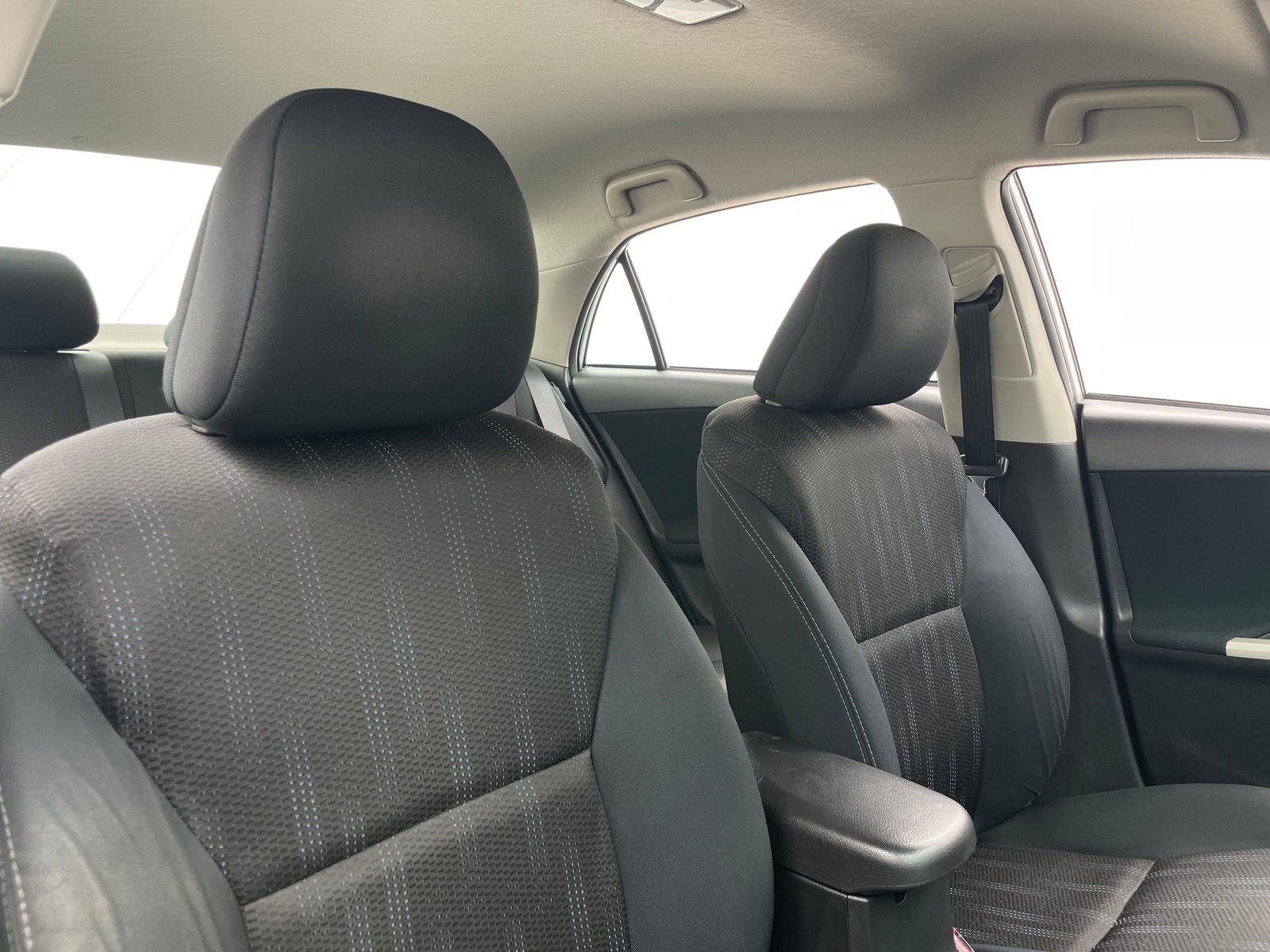 Thumbnail: 2012 Toyota Corolla - 2