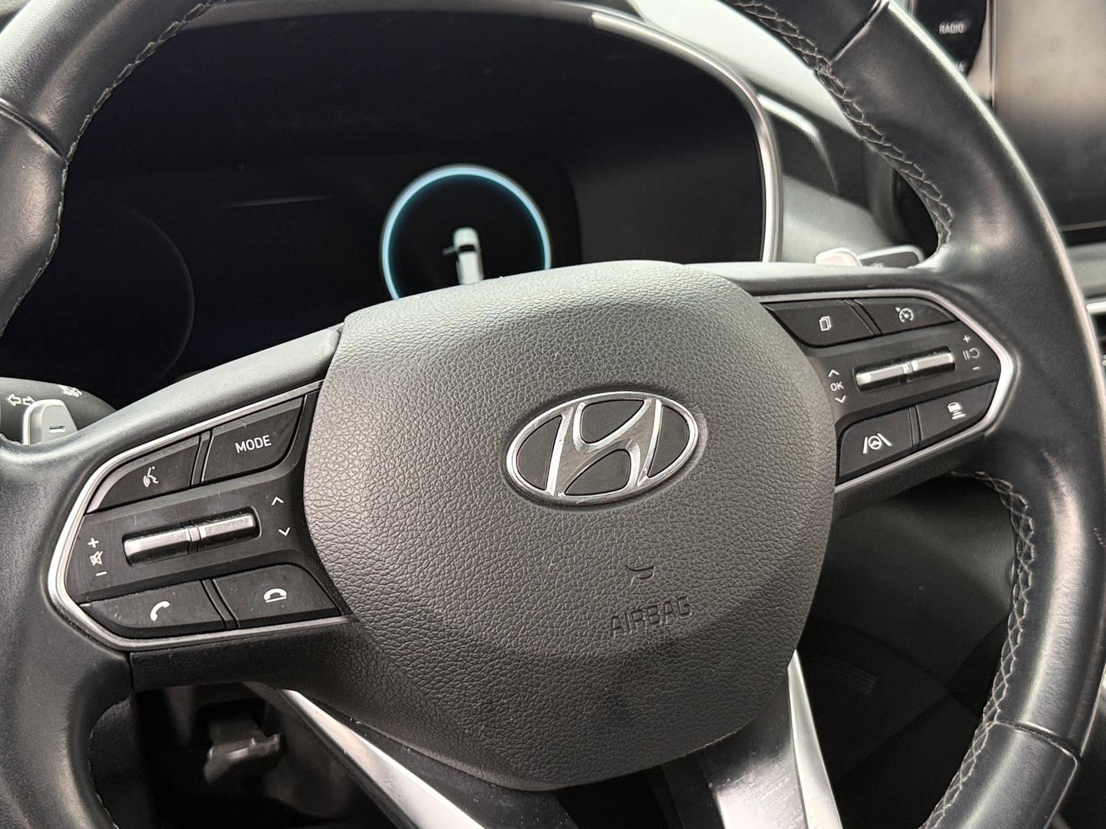 Thumbnail: 2022 Hyundai Santa Fe - 5