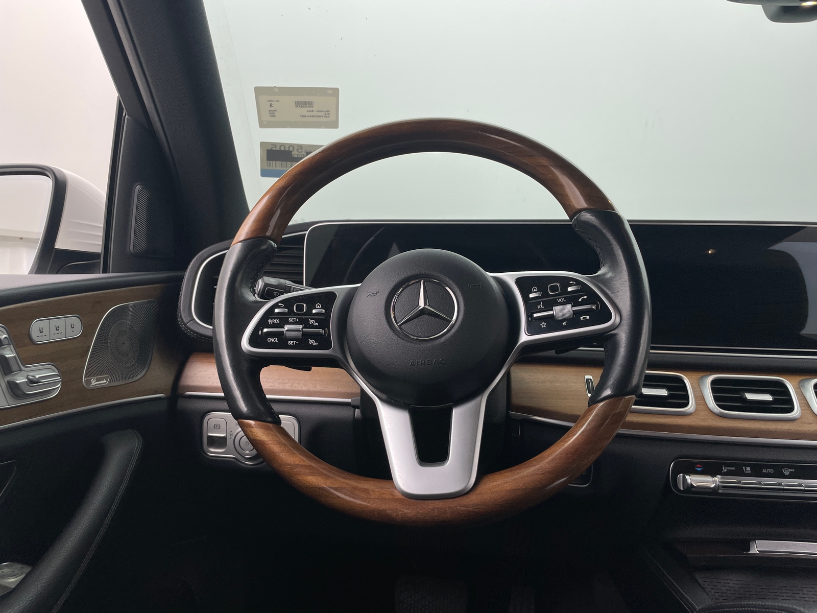 Thumbnail: 2021 Mercedes-Benz GLS - 4