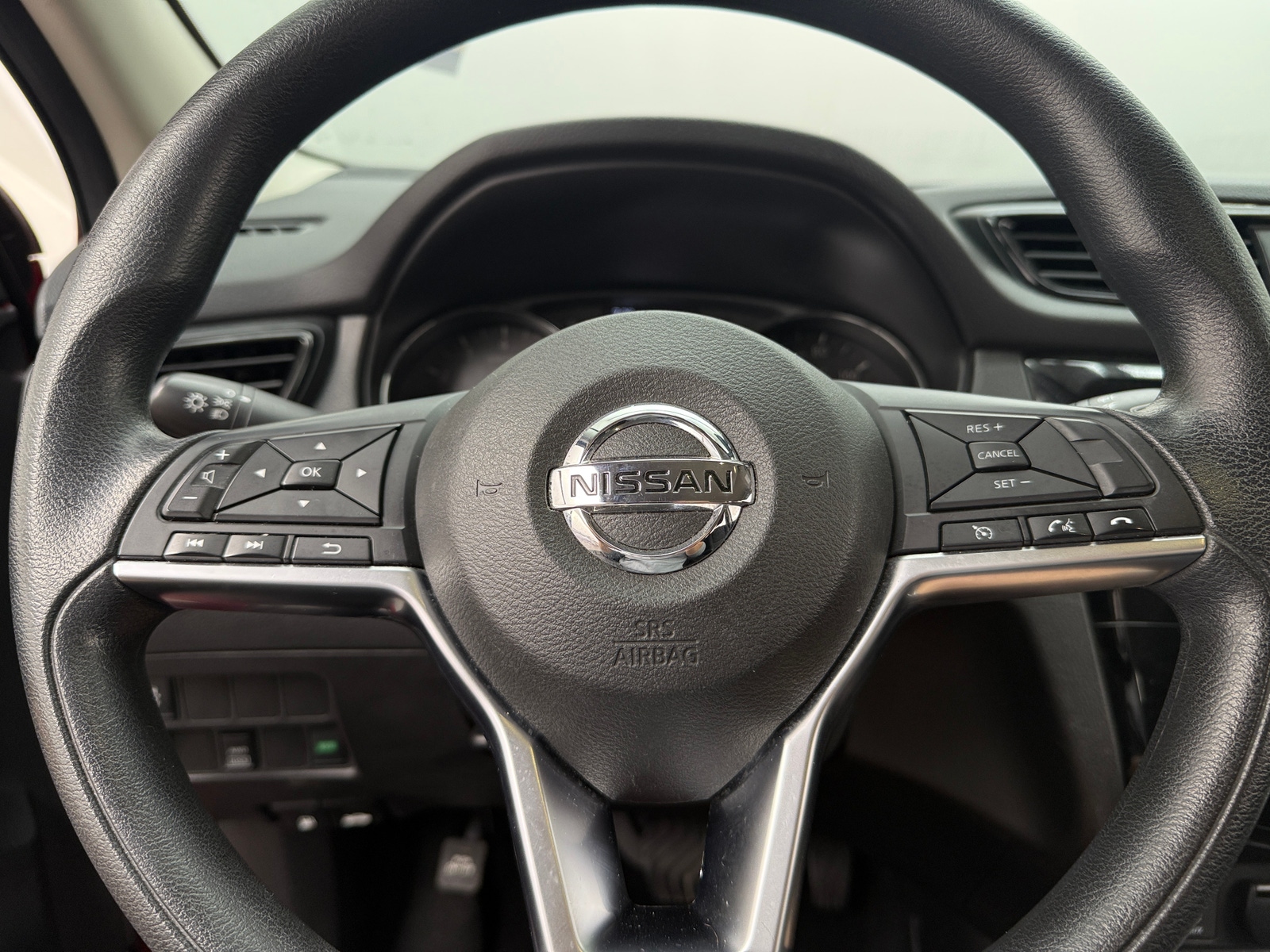 Thumbnail: 2018 Nissan Rogue Sport - 5