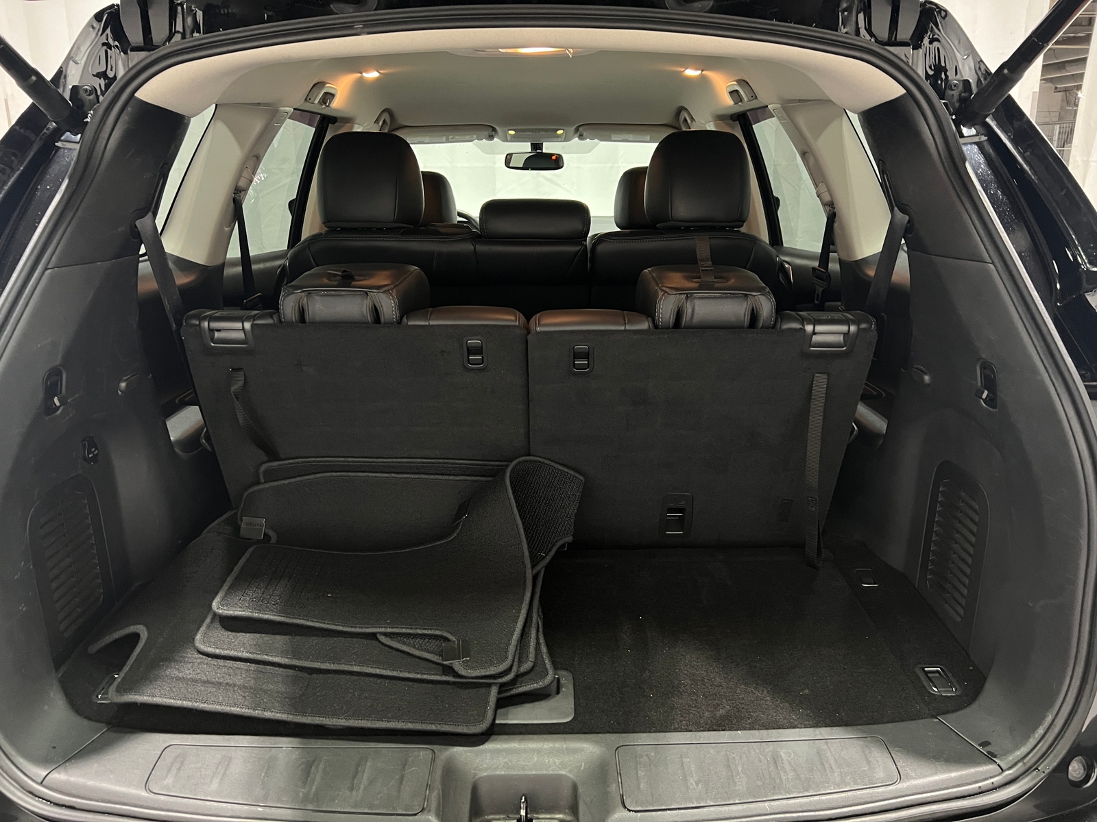Thumbnail: 2017 Nissan Pathfinder - 6
