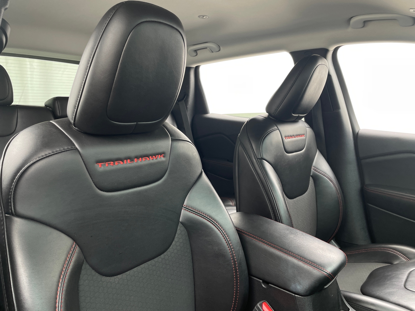 Thumbnail: 2019 Jeep Cherokee - 2