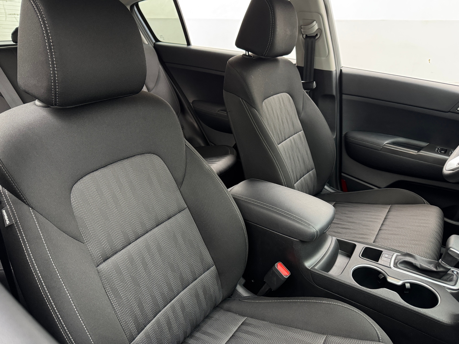 Thumbnail: 2022 Kia Sportage - 2