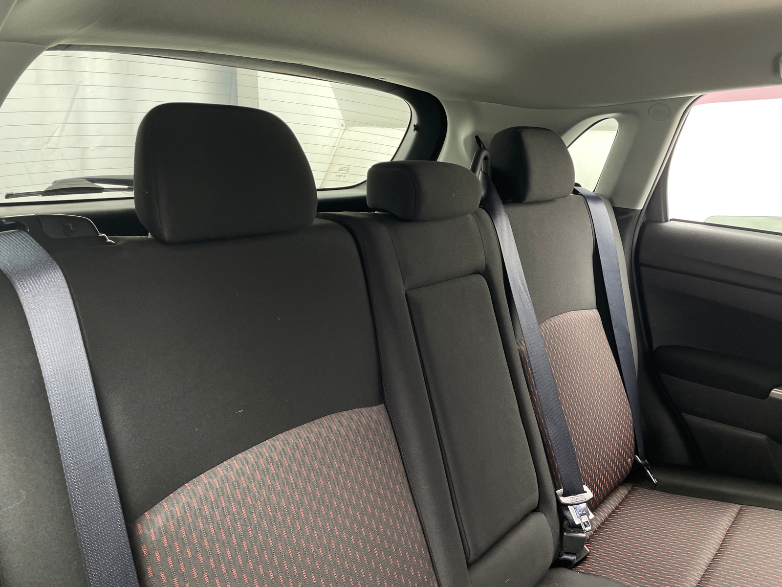 Thumbnail: 2018 Mitsubishi Outlander Sport - 6