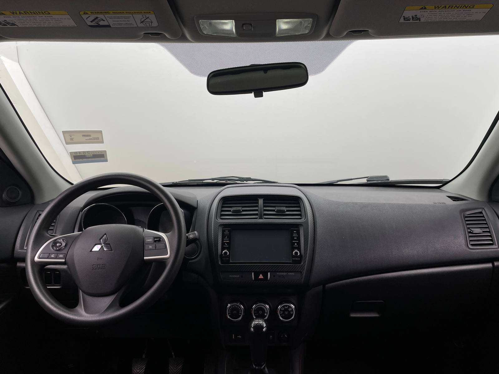 Thumbnail: 2018 Mitsubishi Outlander Sport - 3