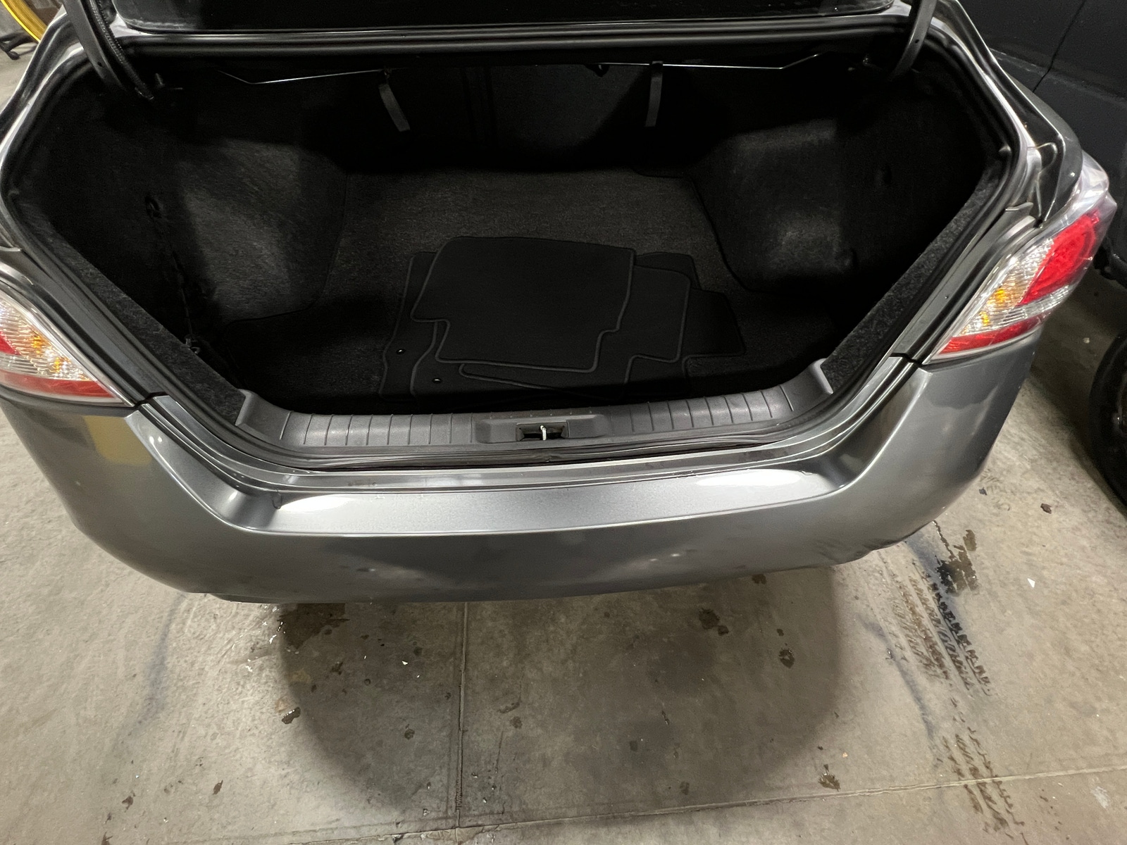 Thumbnail: 2015 Nissan Altima - 6