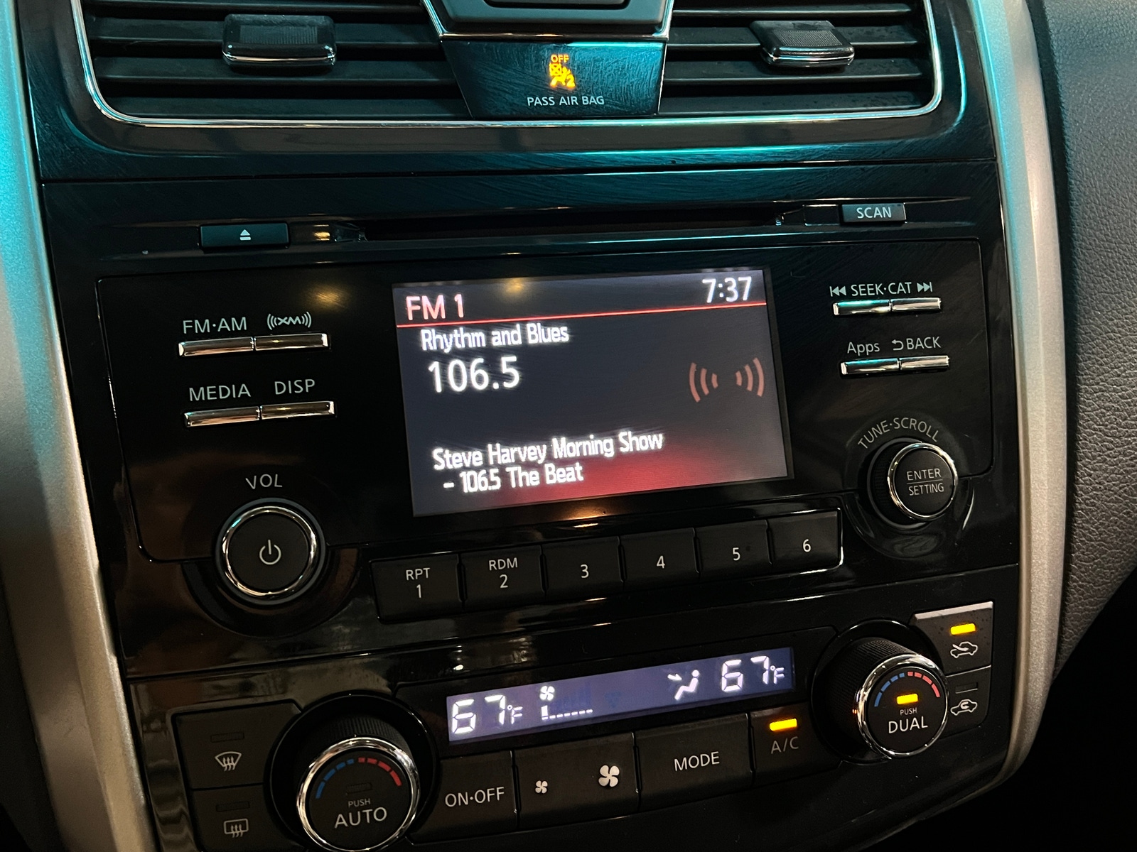 Thumbnail: 2015 Nissan Altima - 3
