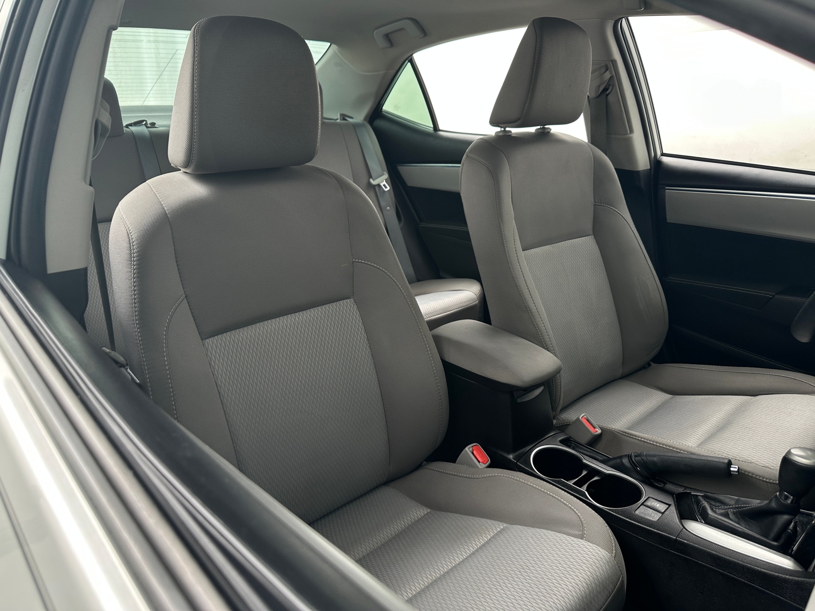 Thumbnail: 2016 Toyota Corolla - 2