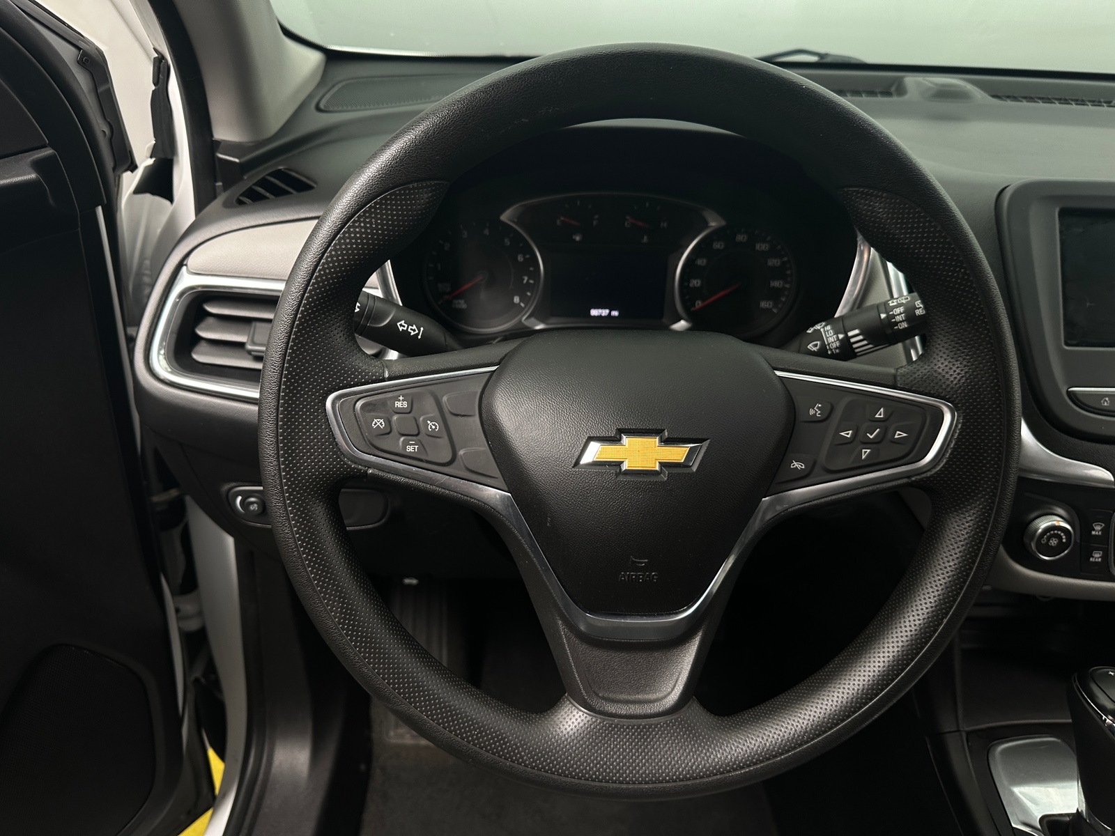 Thumbnail: 2019 Chevrolet Equinox - 5