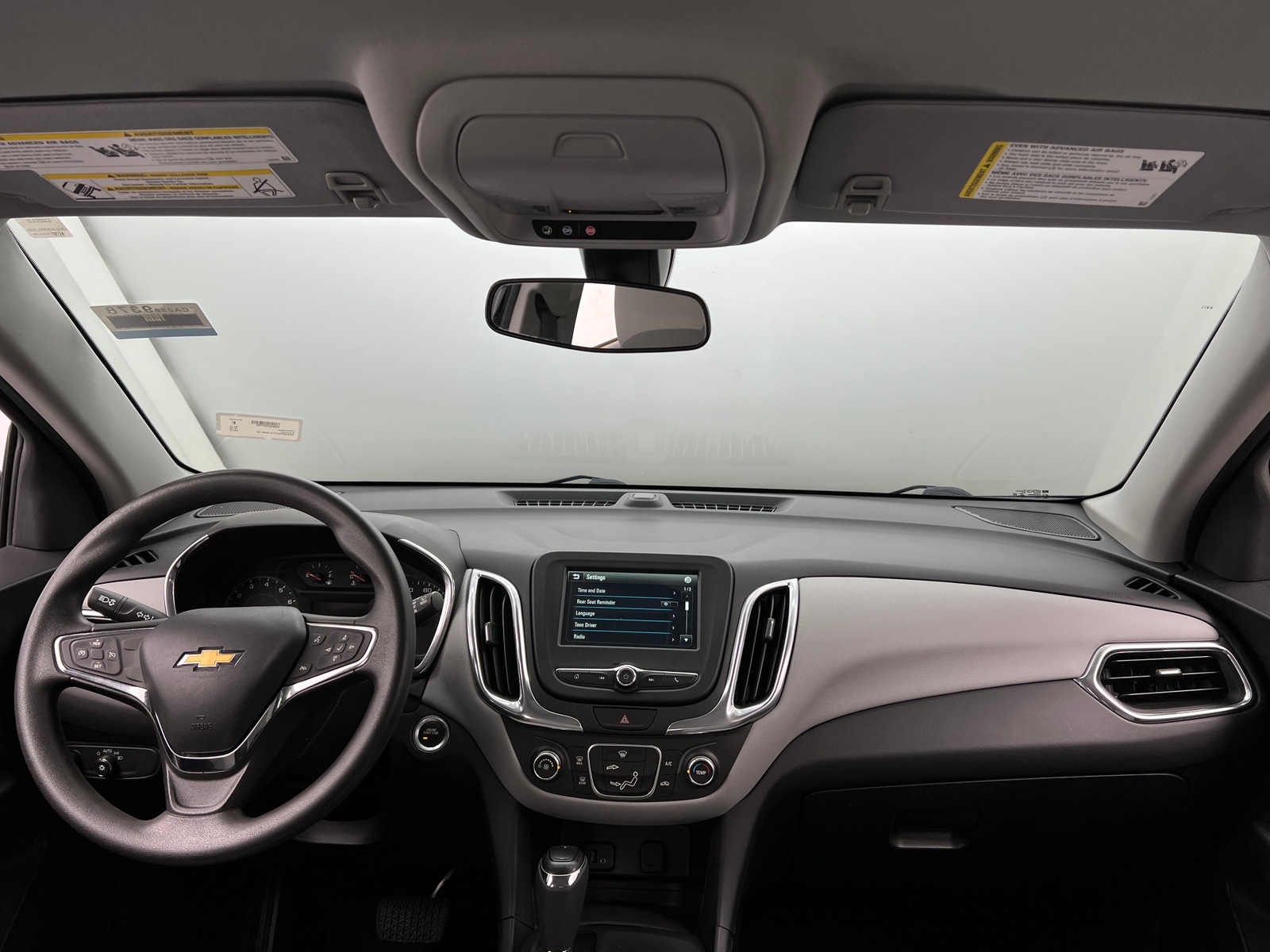 Thumbnail: 2018 Chevrolet Equinox - 3