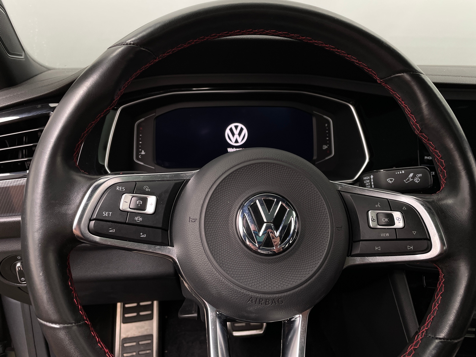 Thumbnail: 2021 Volkswagen Jetta - 4