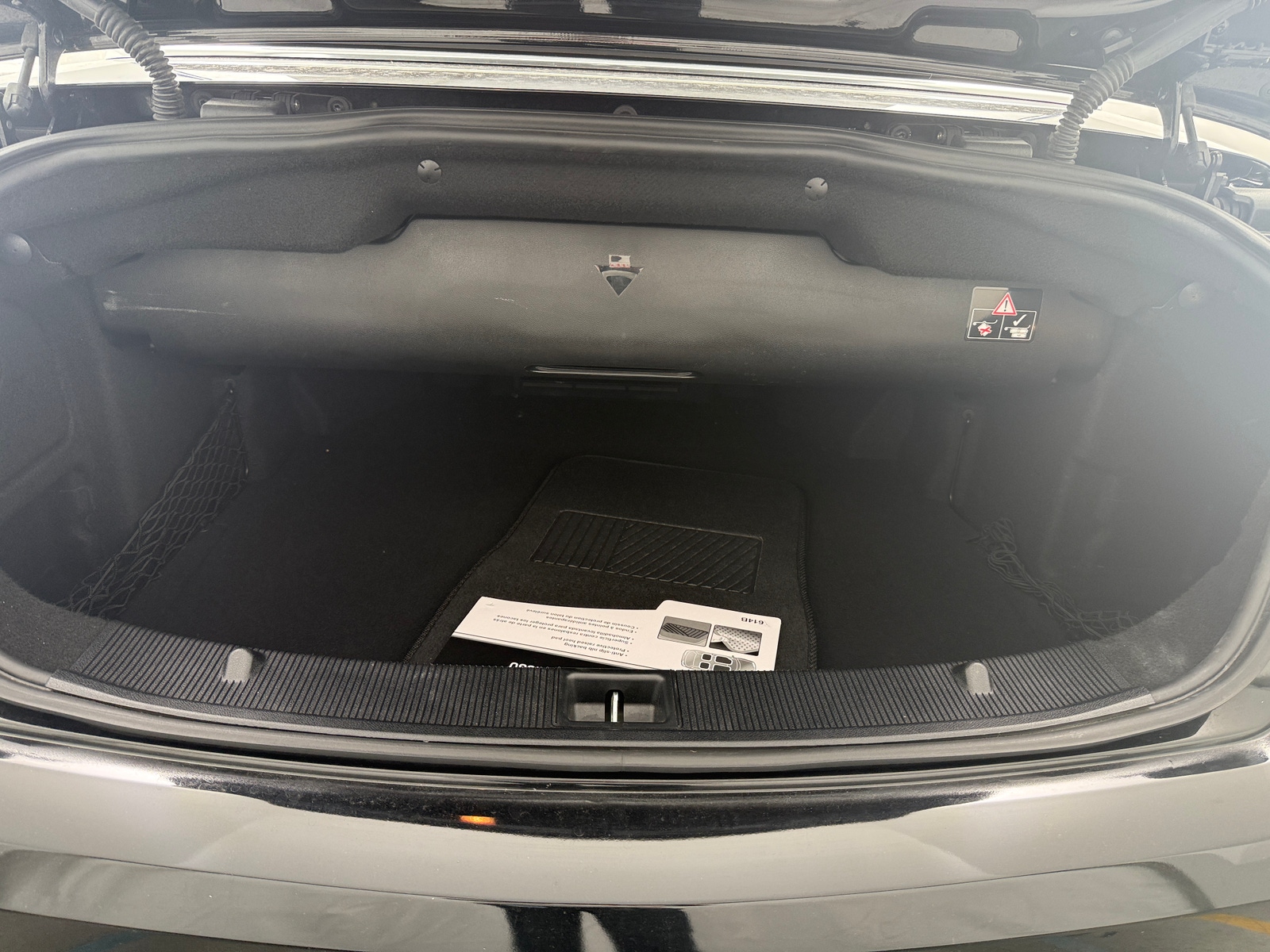 Thumbnail: 2014 Mercedes-Benz E-Class - 6