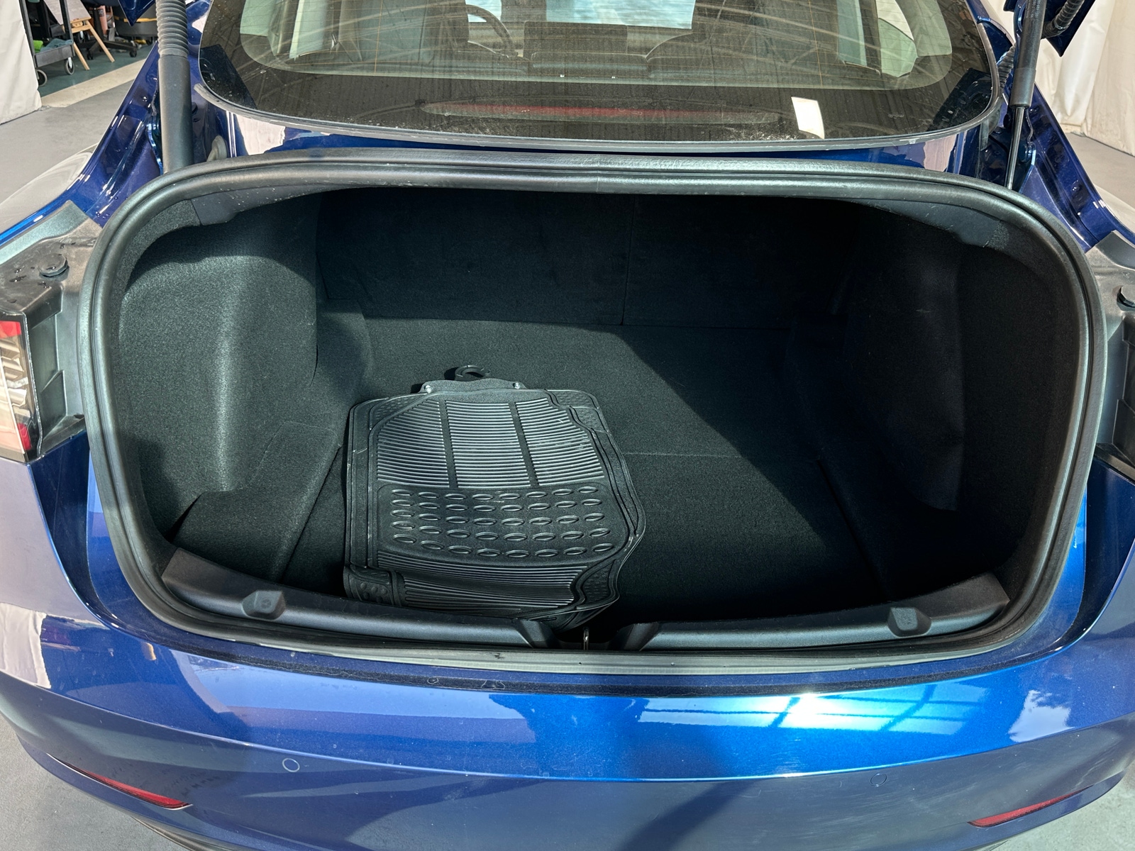 Thumbnail: 2022 Tesla Model 3 - 6
