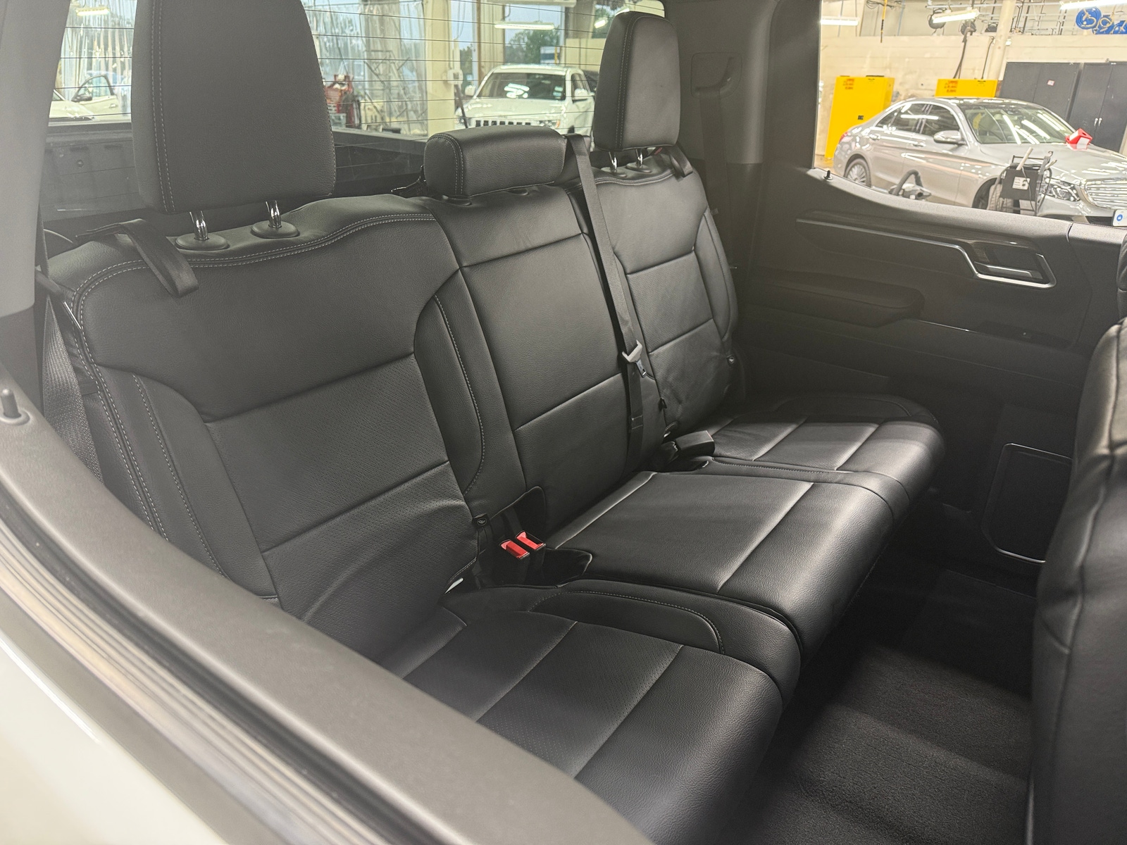 Thumbnail: 2022 Chevrolet Silverado 1500 - 6