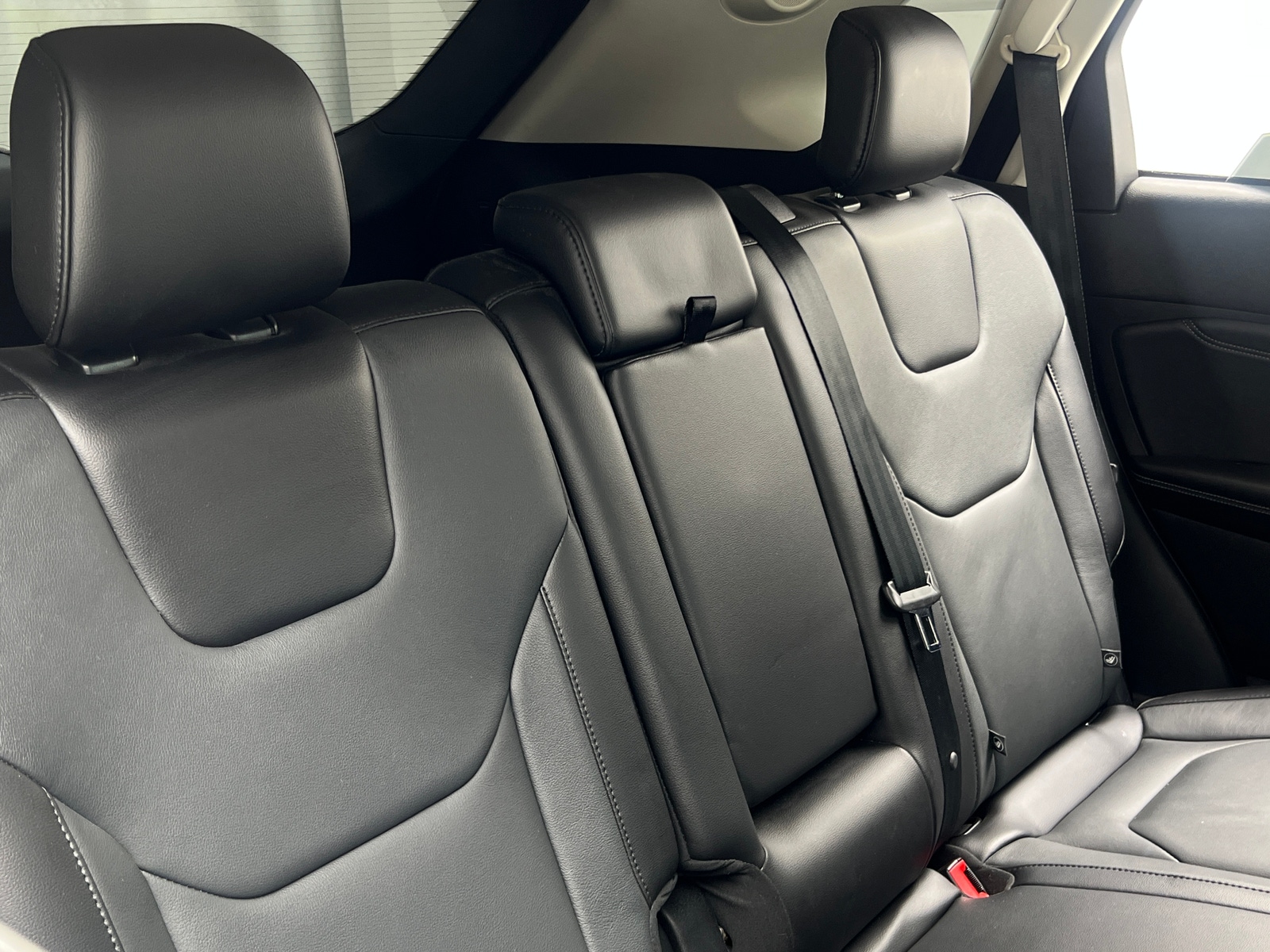 Thumbnail: 2018 Ford Edge - 5