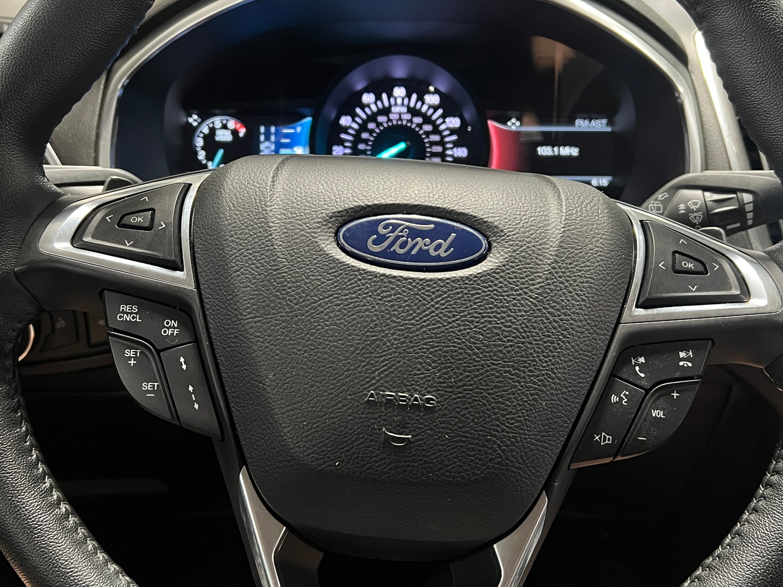 Thumbnail: 2018 Ford Edge - 4