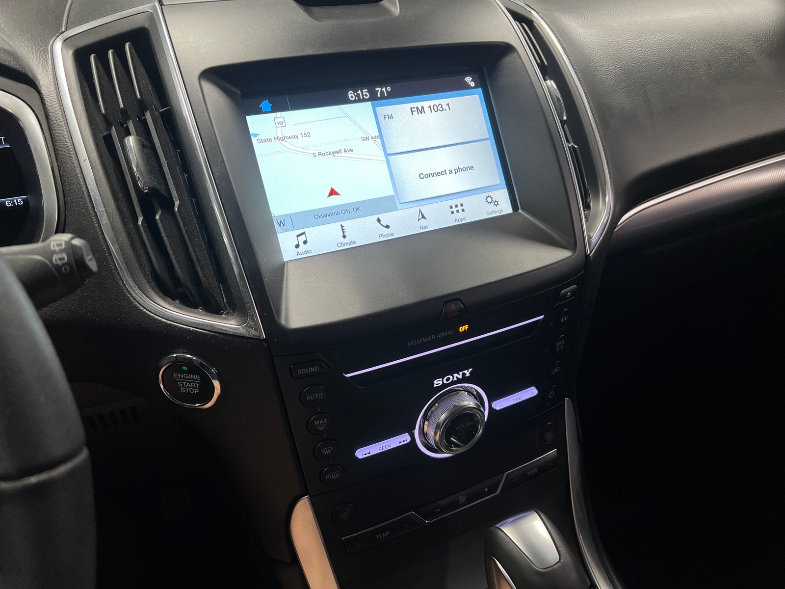 Thumbnail: 2018 Ford Edge - 3