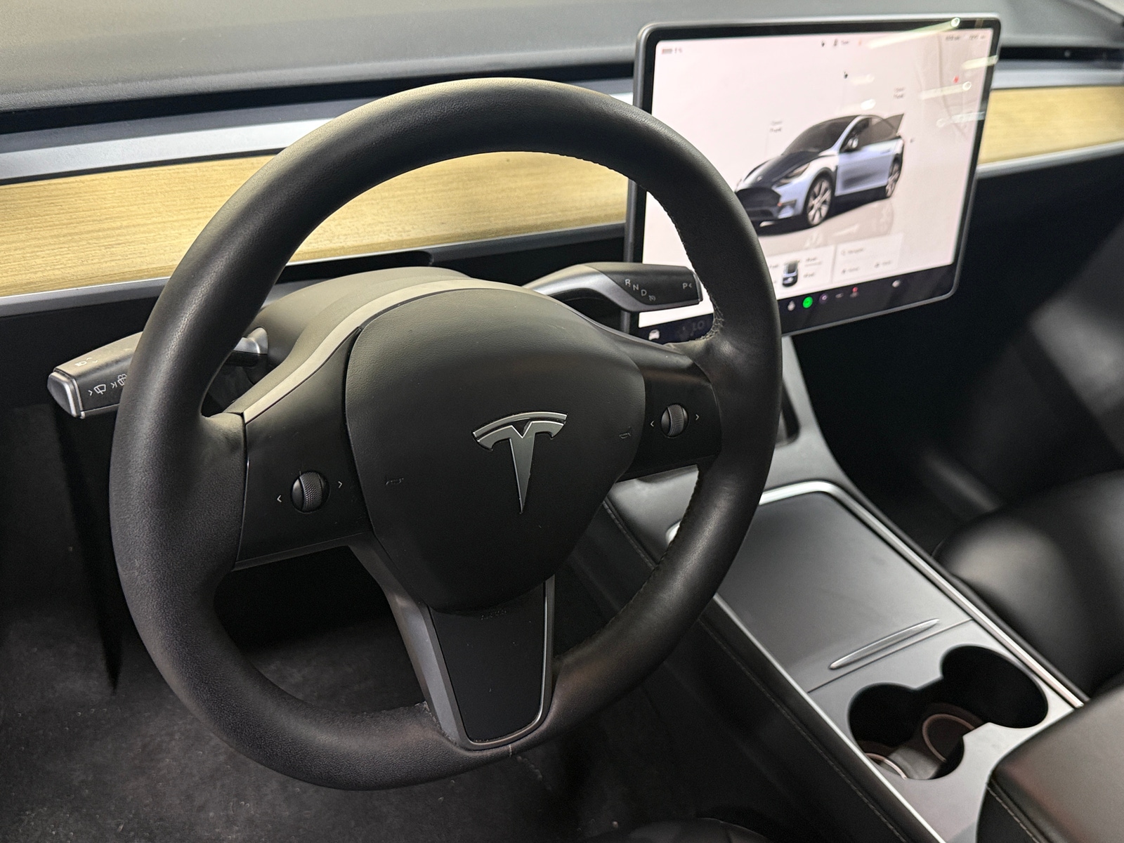 Thumbnail: 2023 Tesla Model Y - 4