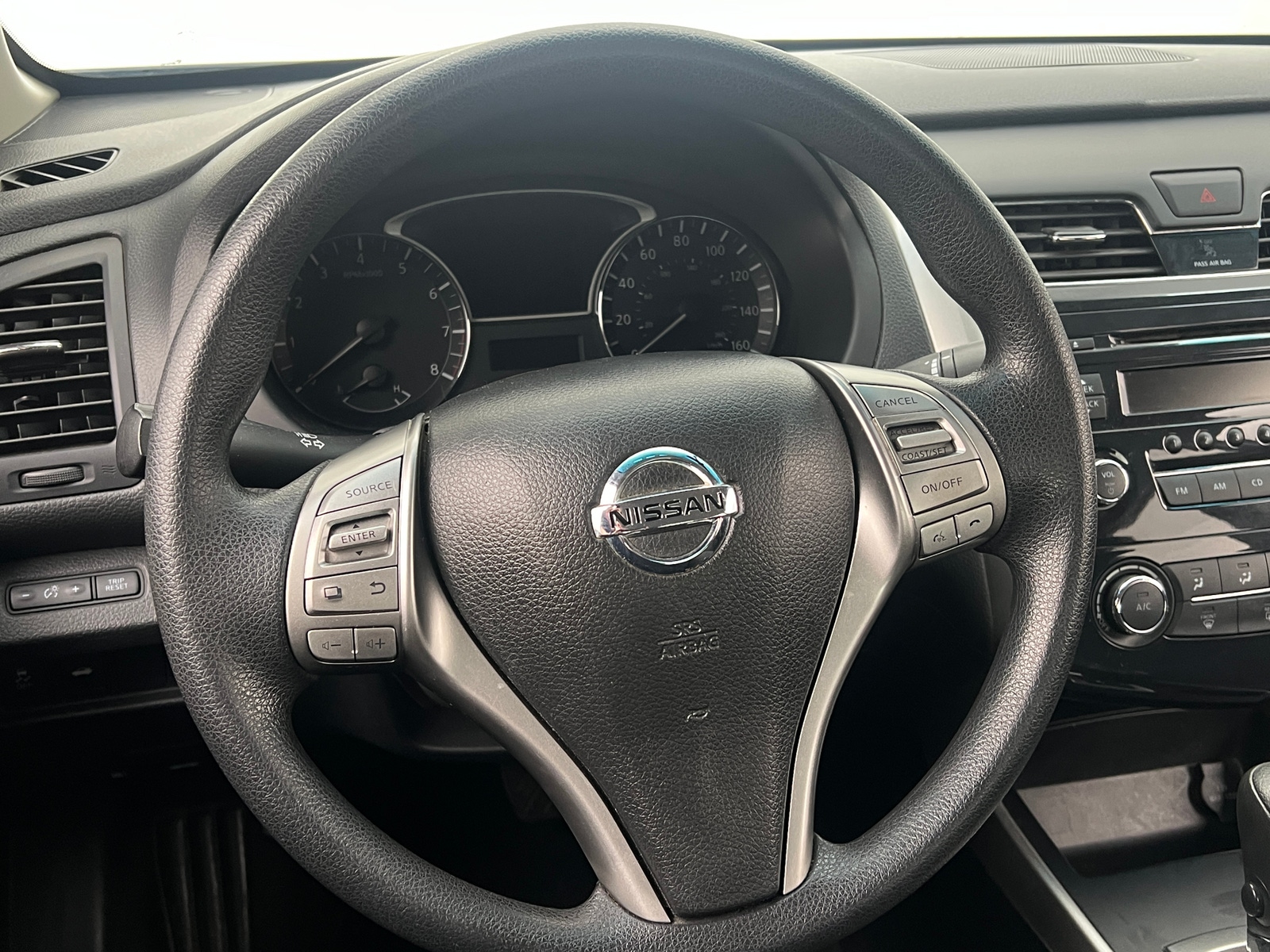 Thumbnail: 2015 Nissan Altima - 5