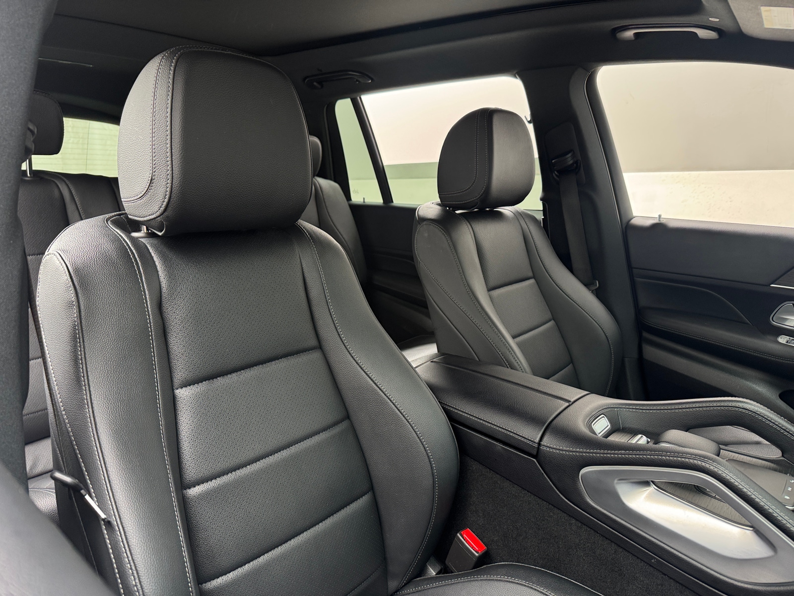 Thumbnail: 2024 Mercedes-Benz GLS - 2