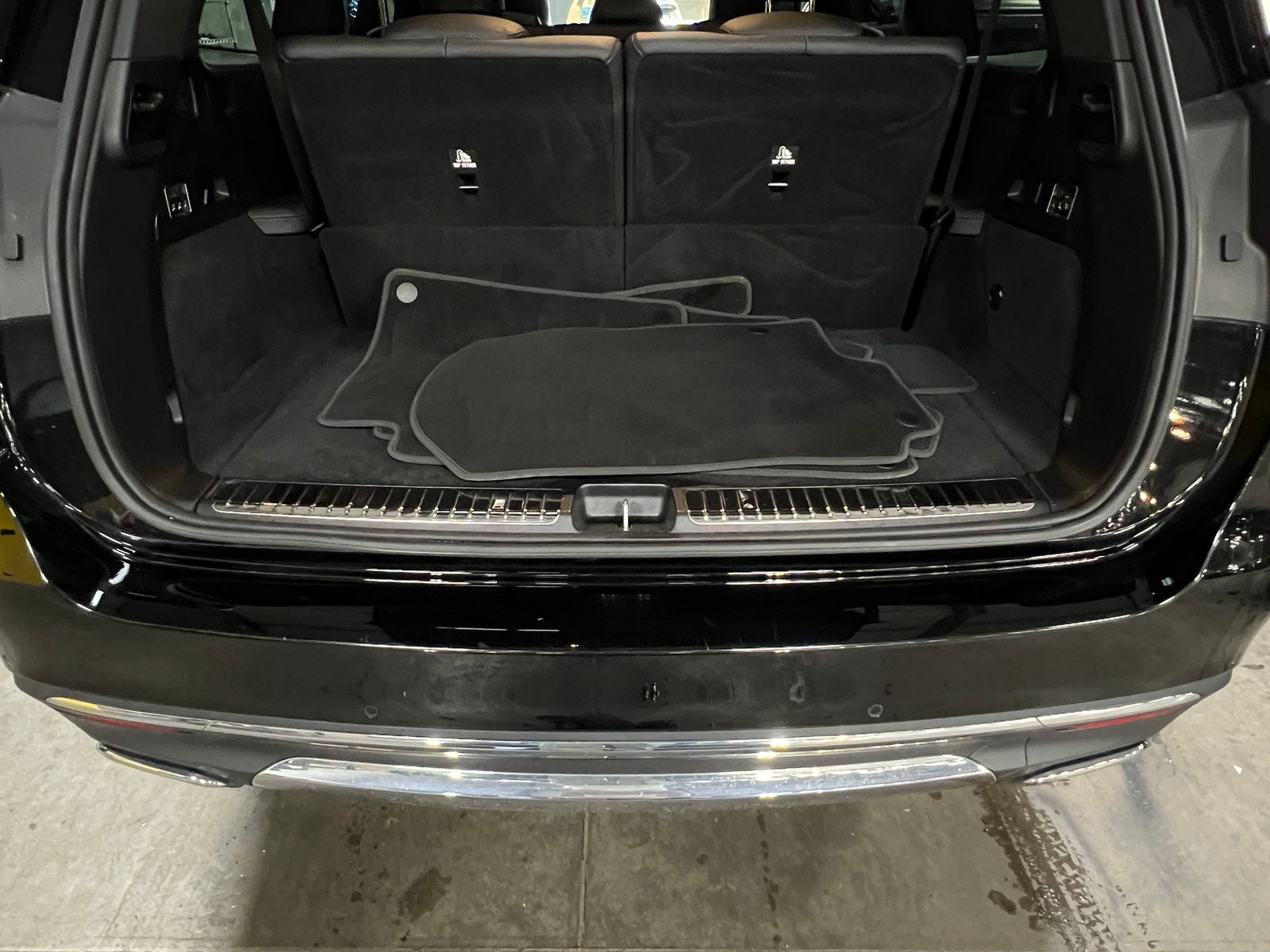 Thumbnail: 2024 Mercedes-Benz GLS - 7