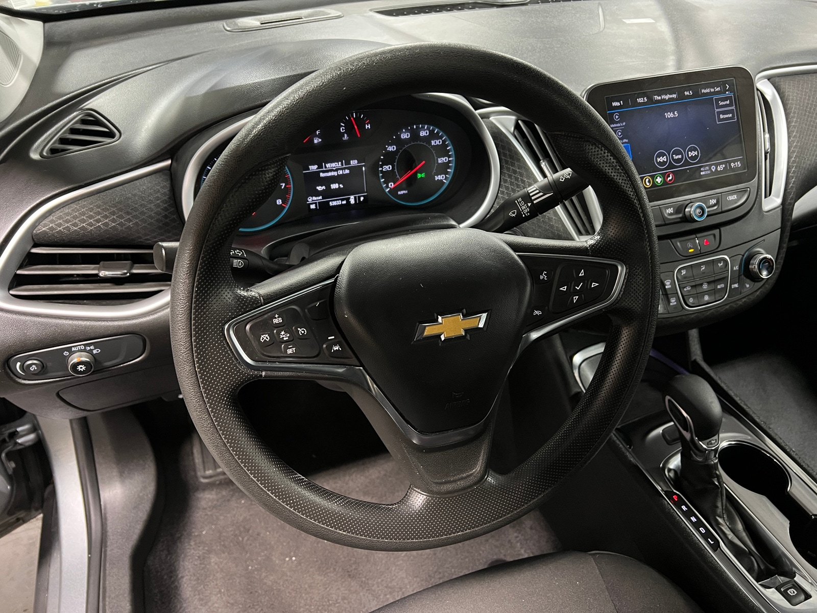 Thumbnail: 2023 Chevrolet Malibu - 5