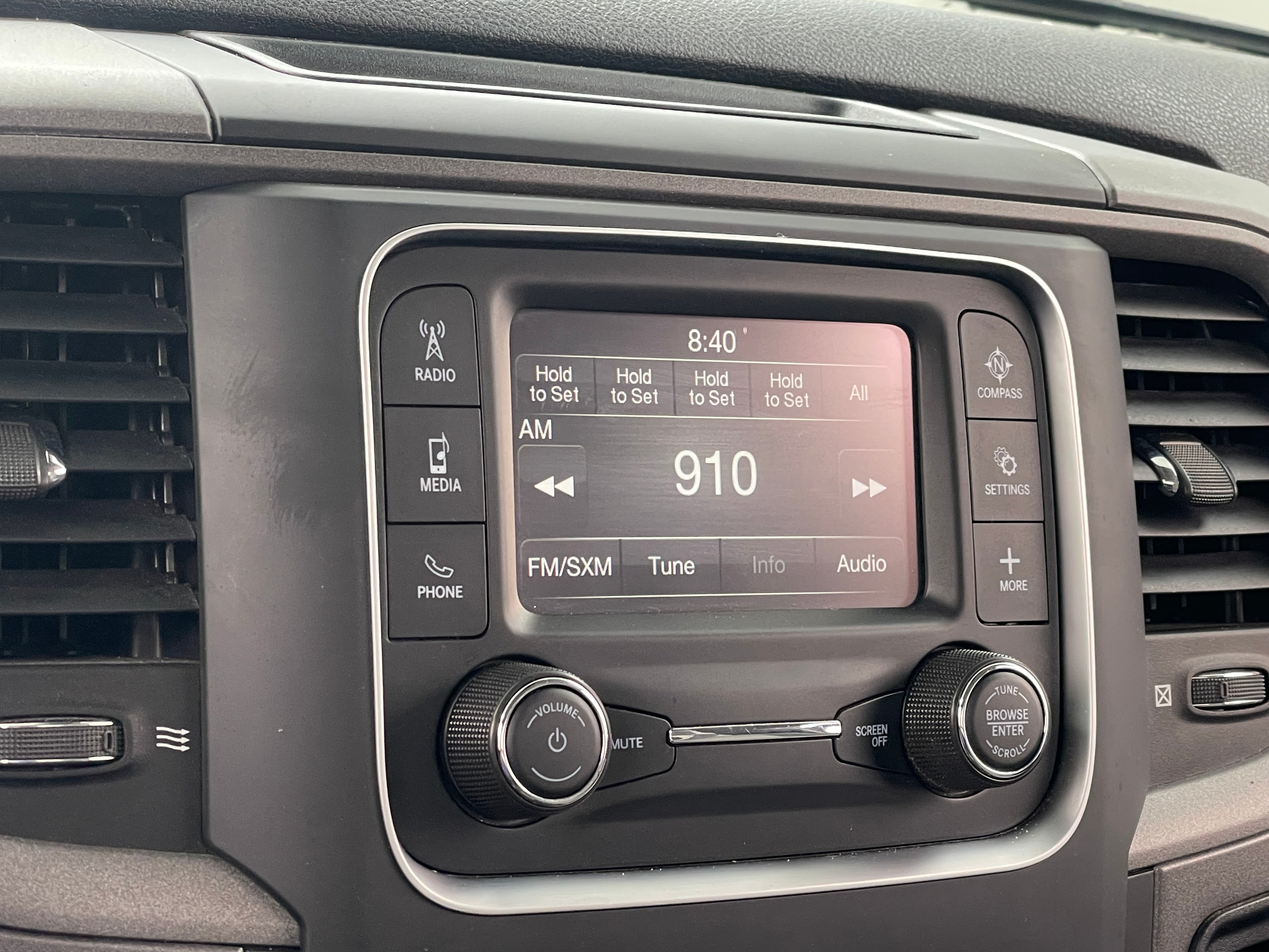 2022 RAM Ram 1500 Classic