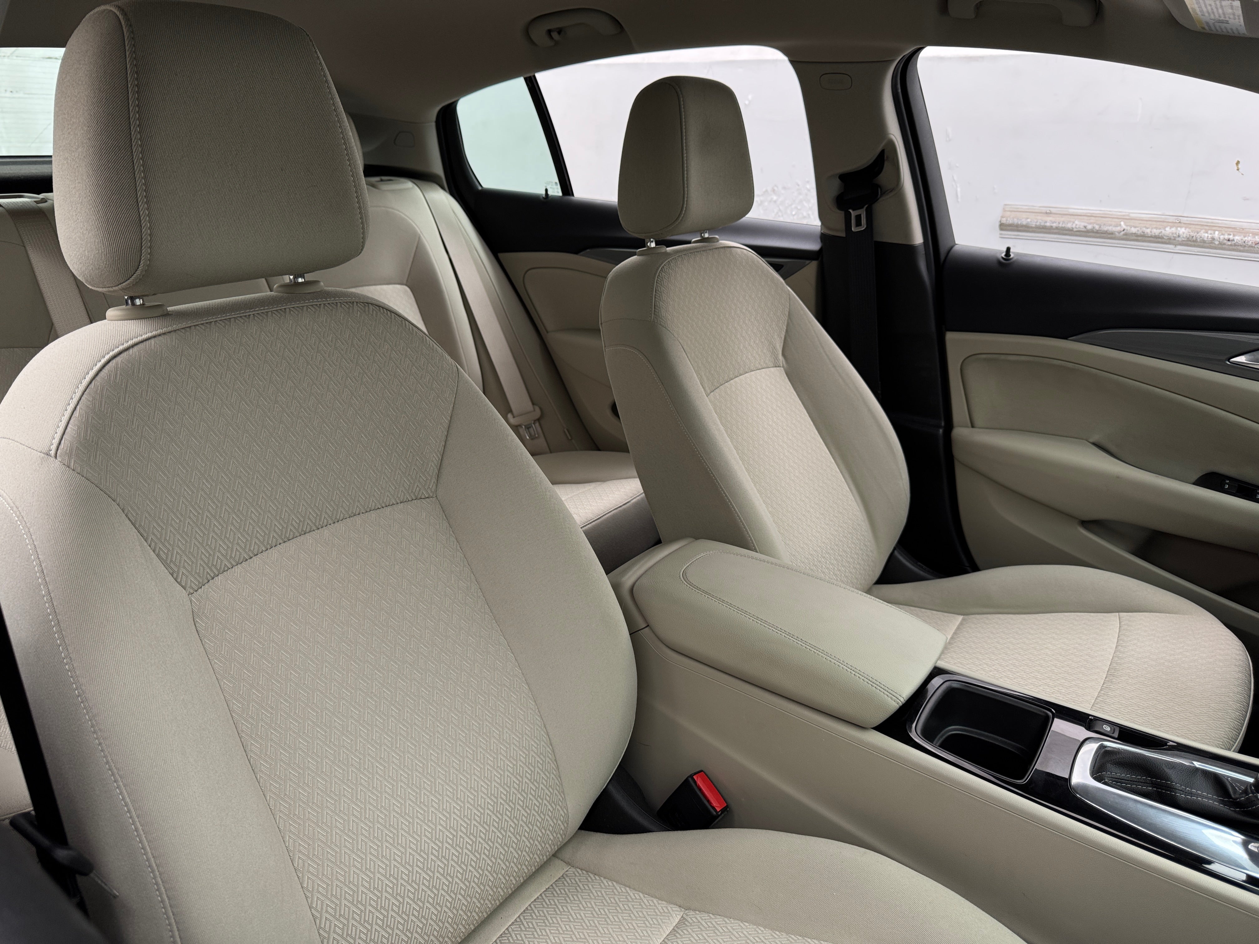 2018 Buick Regal Sportback