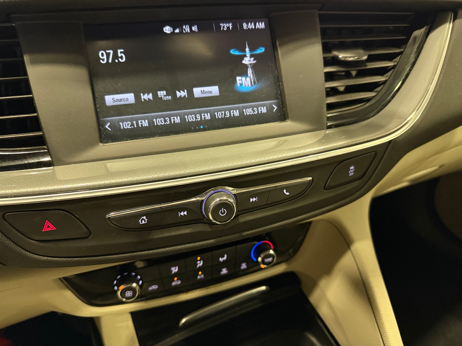 Thumbnail: 2018 Buick Regal - 4