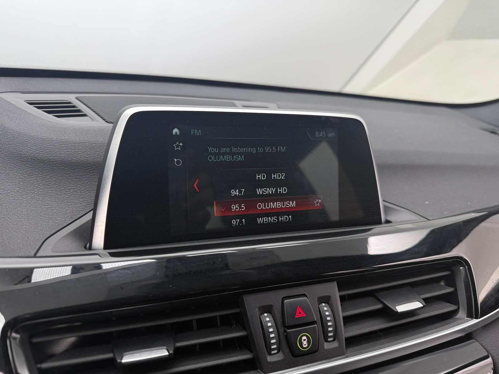 Thumbnail: 2019 BMW X1 - 3