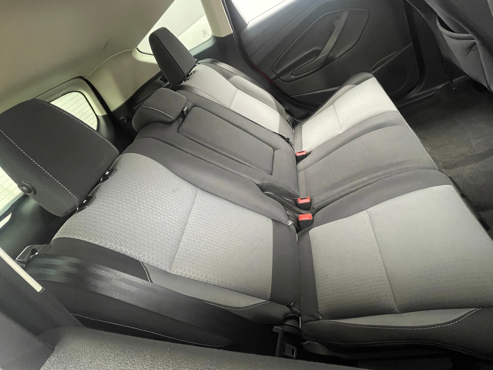 Thumbnail: 2019 Ford Escape - 6