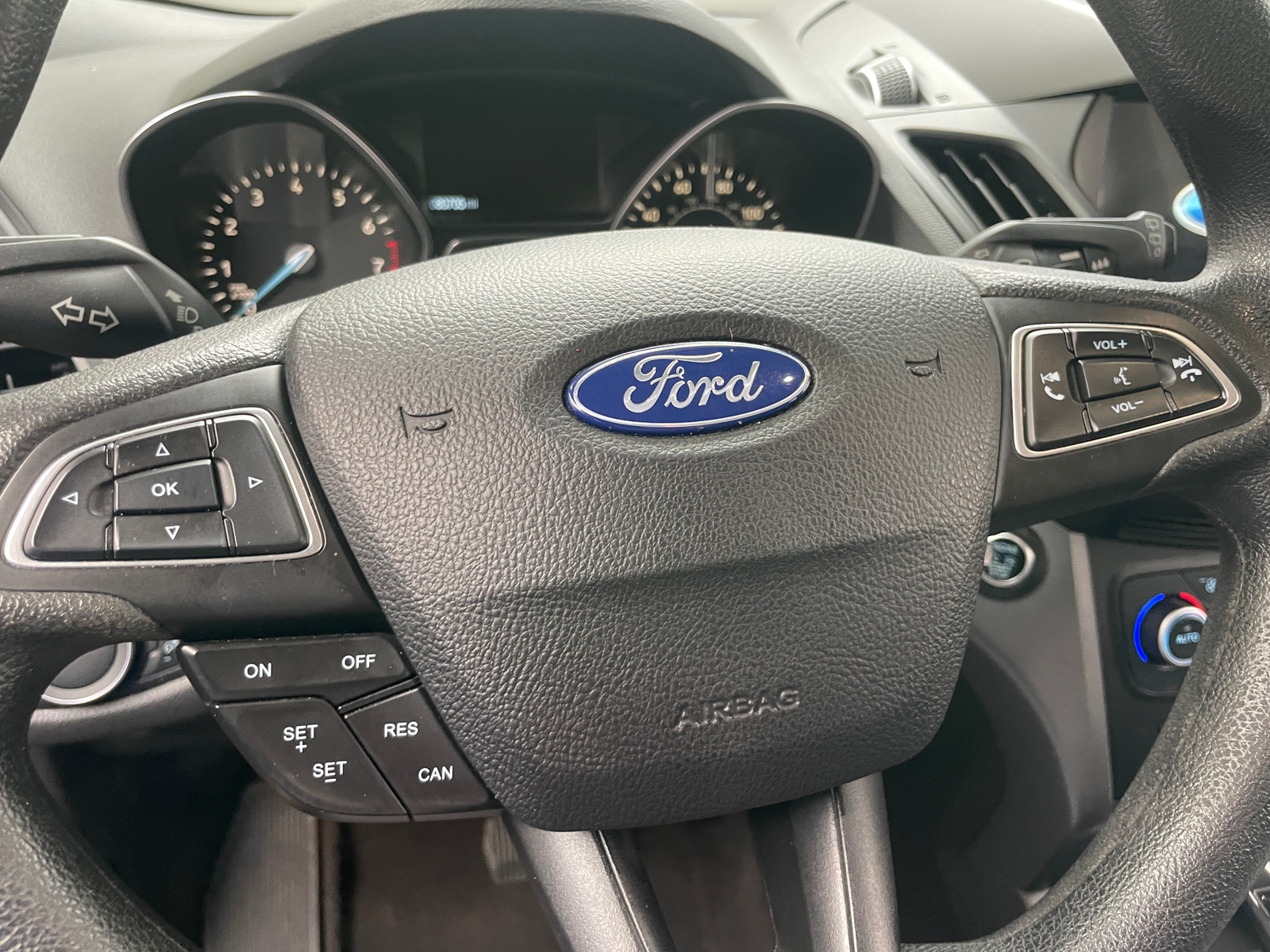 Thumbnail: 2019 Ford Escape - 5