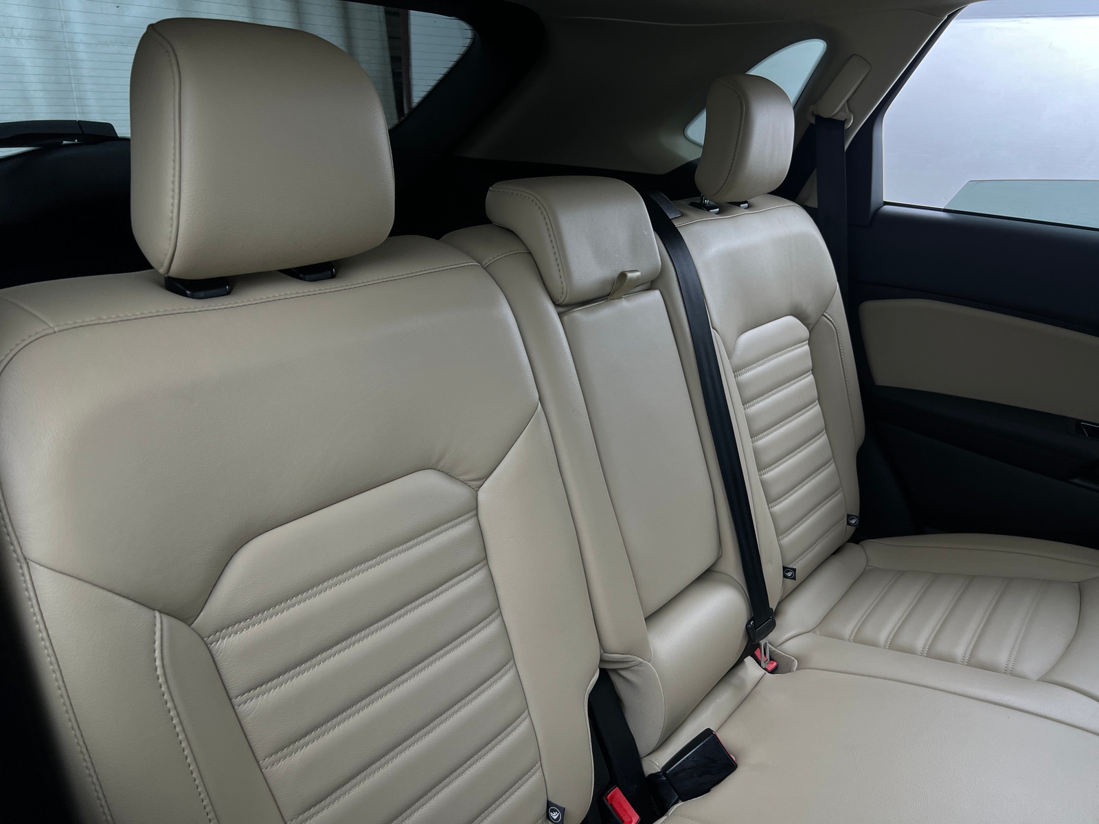 Thumbnail: 2018 Ford Edge - 5