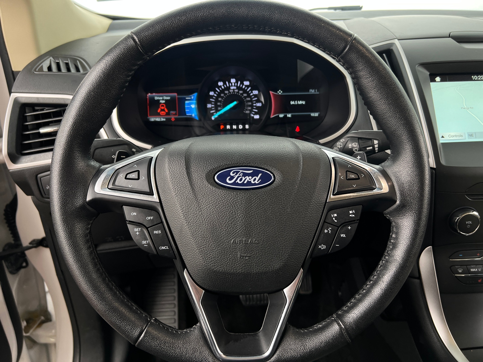 Thumbnail: 2018 Ford Edge - 4