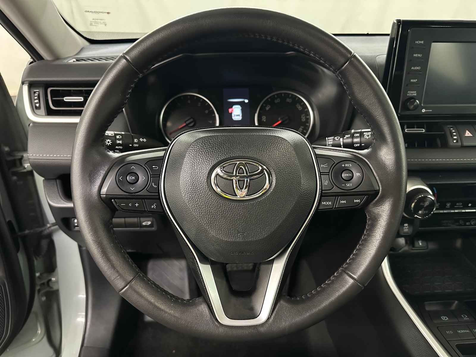 Thumbnail: 2022 Toyota RAV4 - 5