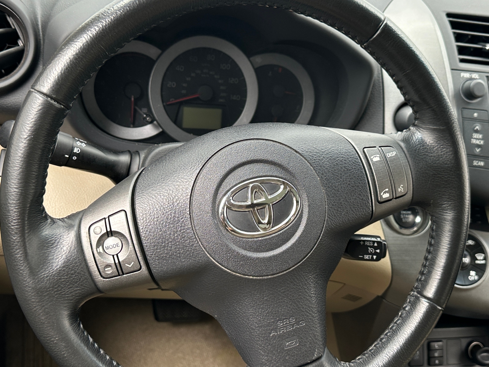 Thumbnail: 2011 Toyota RAV4 - 5