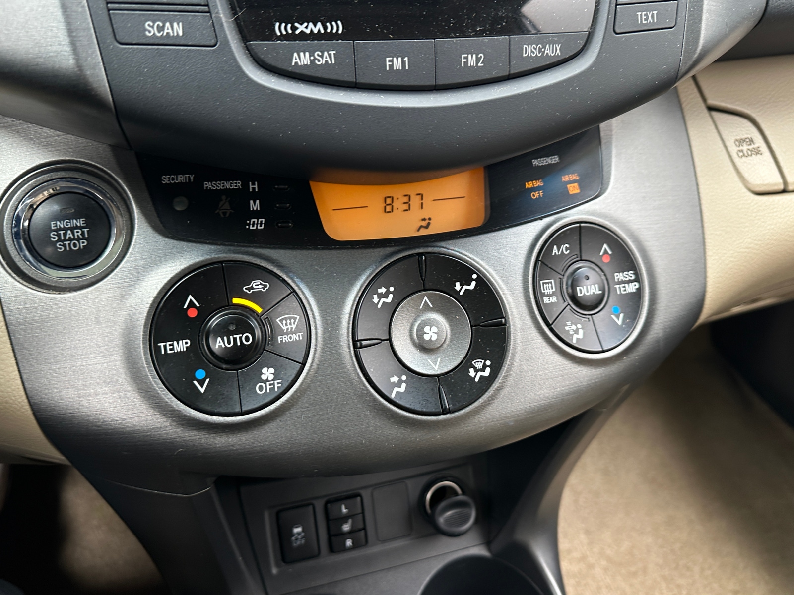 Thumbnail: 2011 Toyota RAV4 - 4