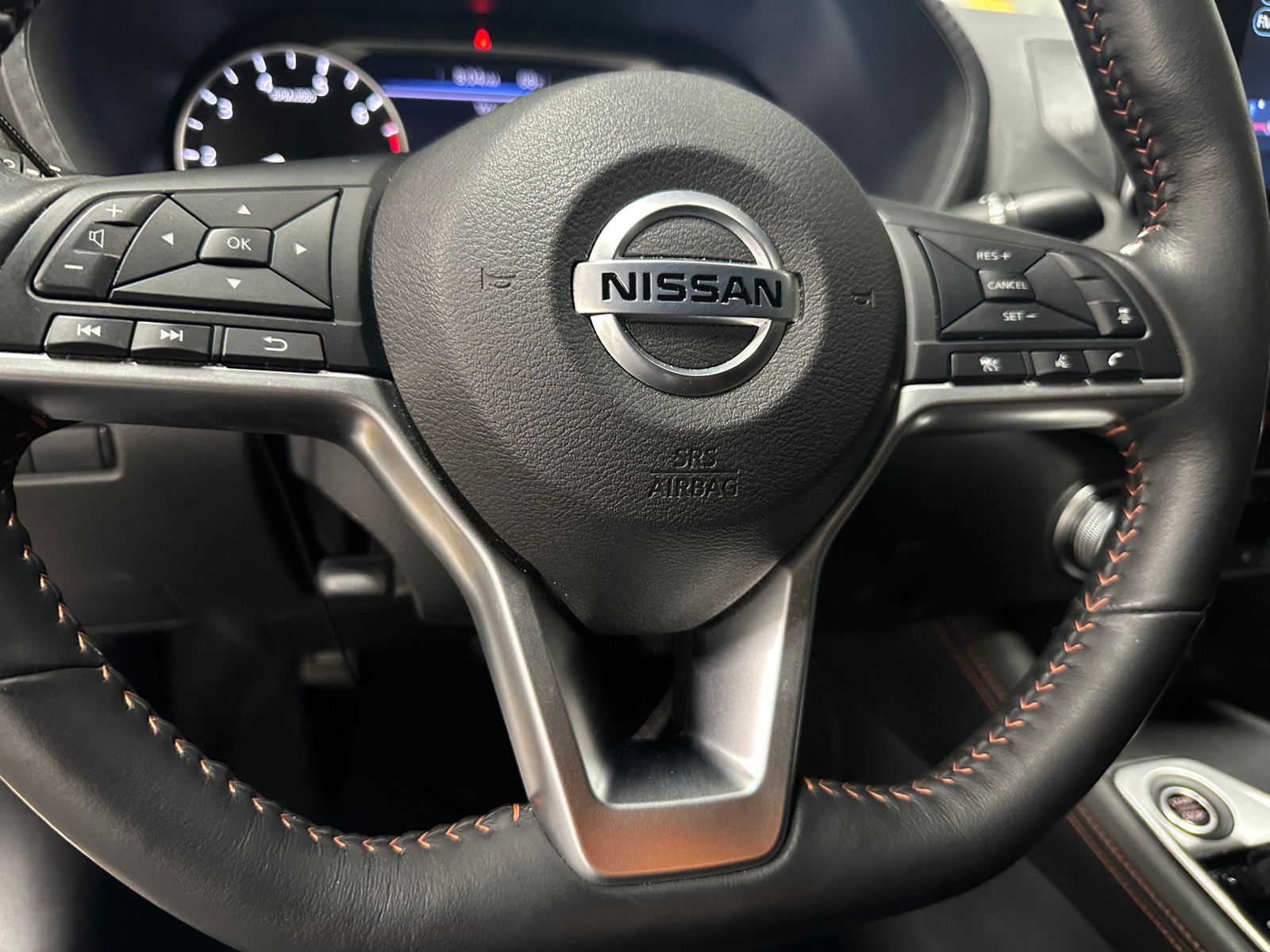 Thumbnail: 2022 Nissan Sentra - 4