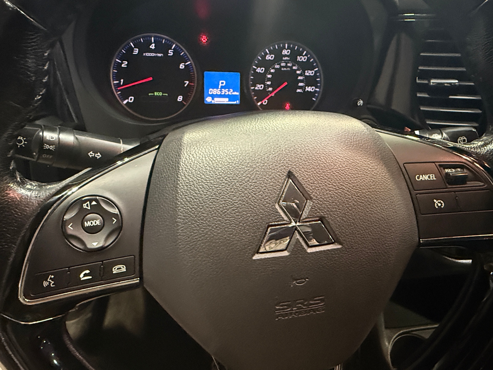 Thumbnail: 2016 Mitsubishi Outlander - 5