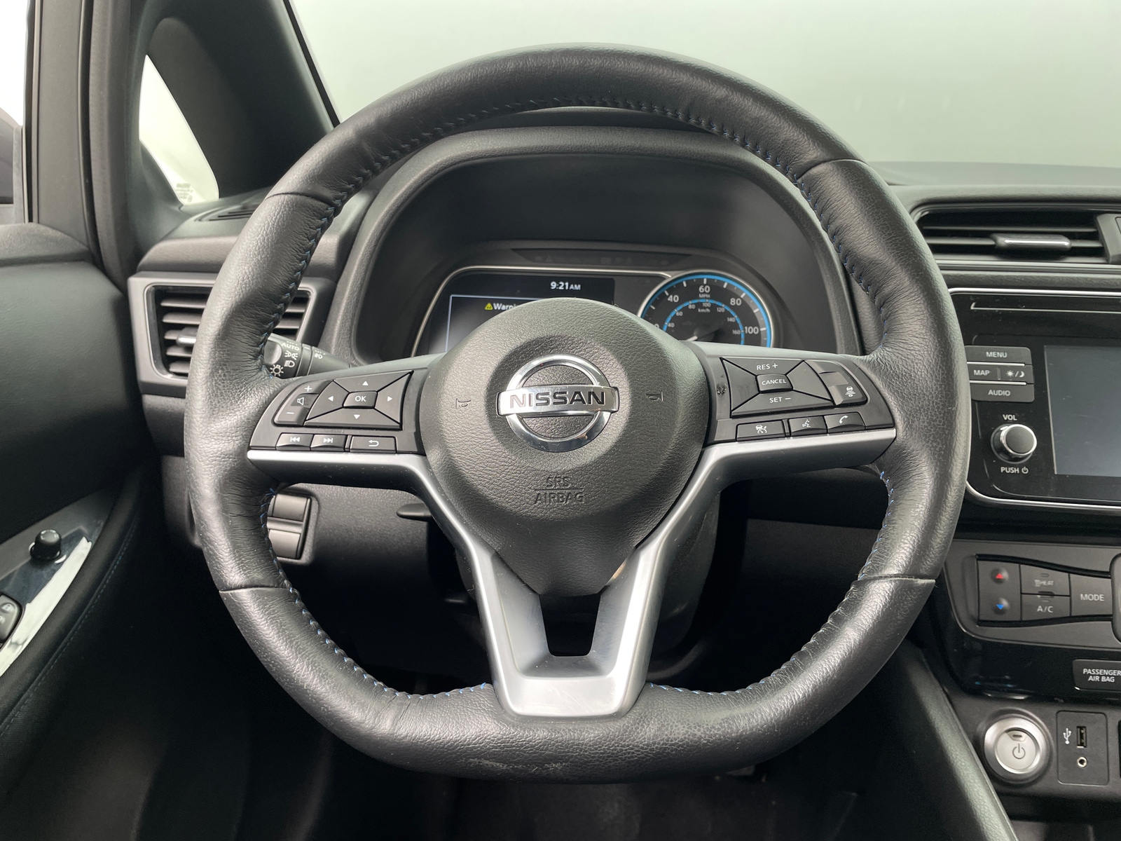 Thumbnail: 2019 Nissan Leaf - 5